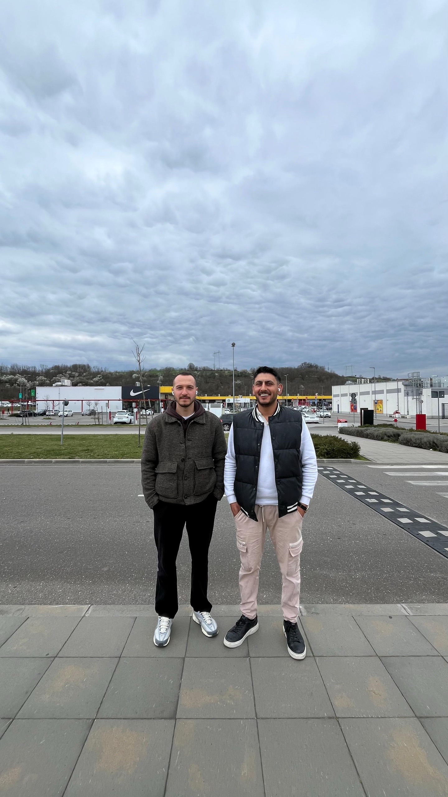 @Özkan Tokaç