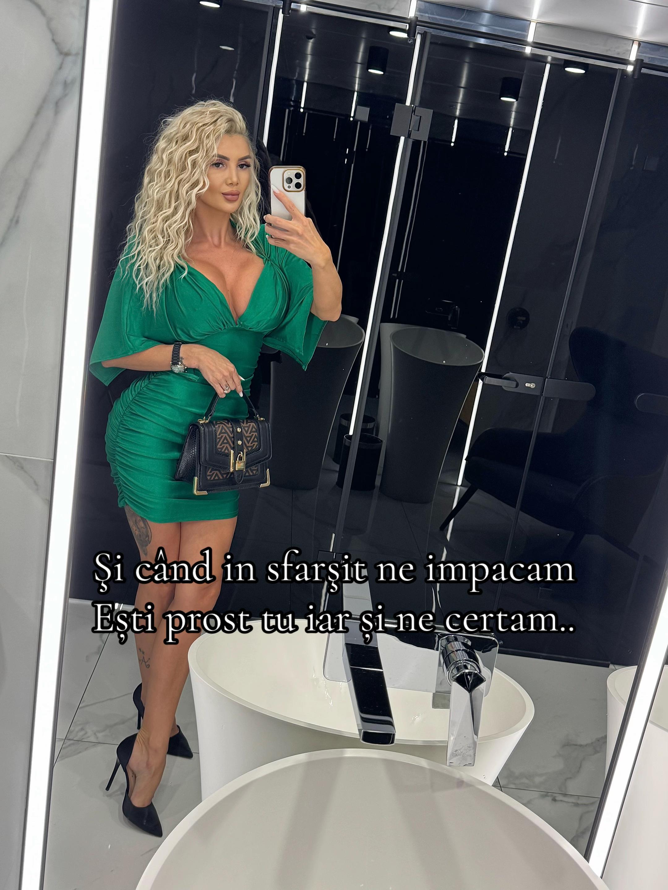@Deea27