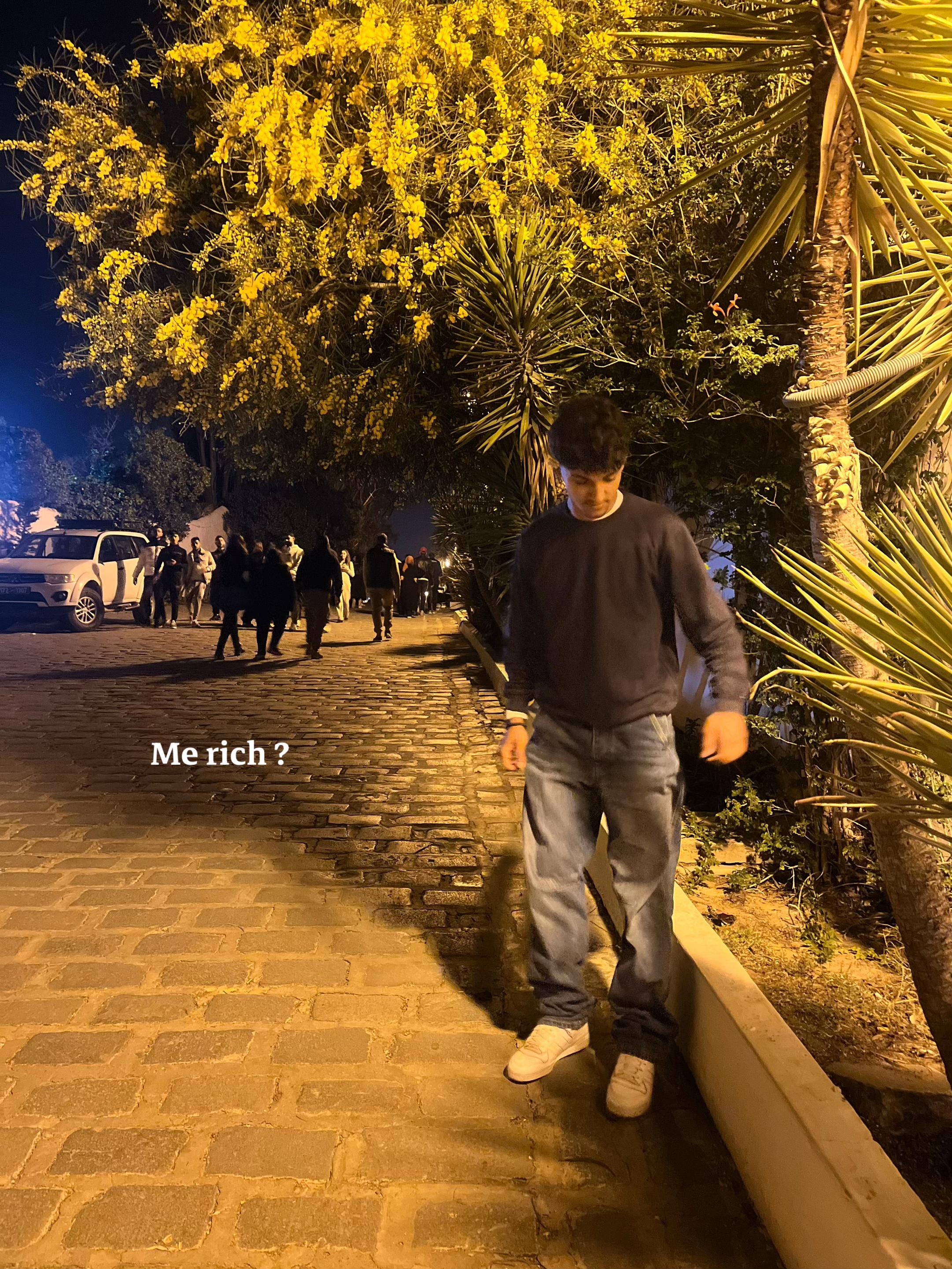 @ademb.m