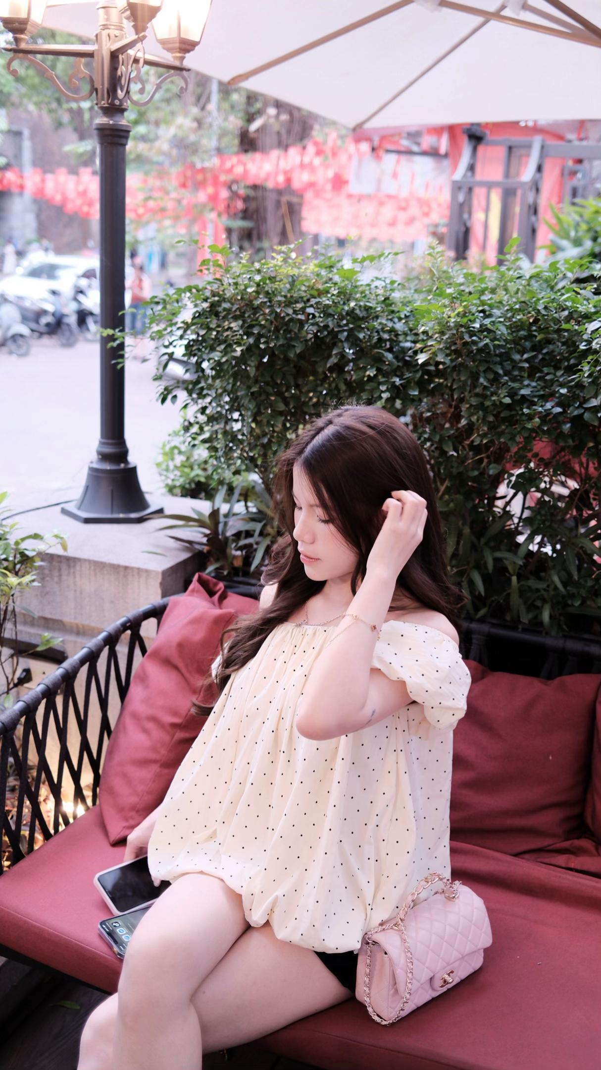 @Thuỷy ₍ᵔ.˛.ᵔ₎
