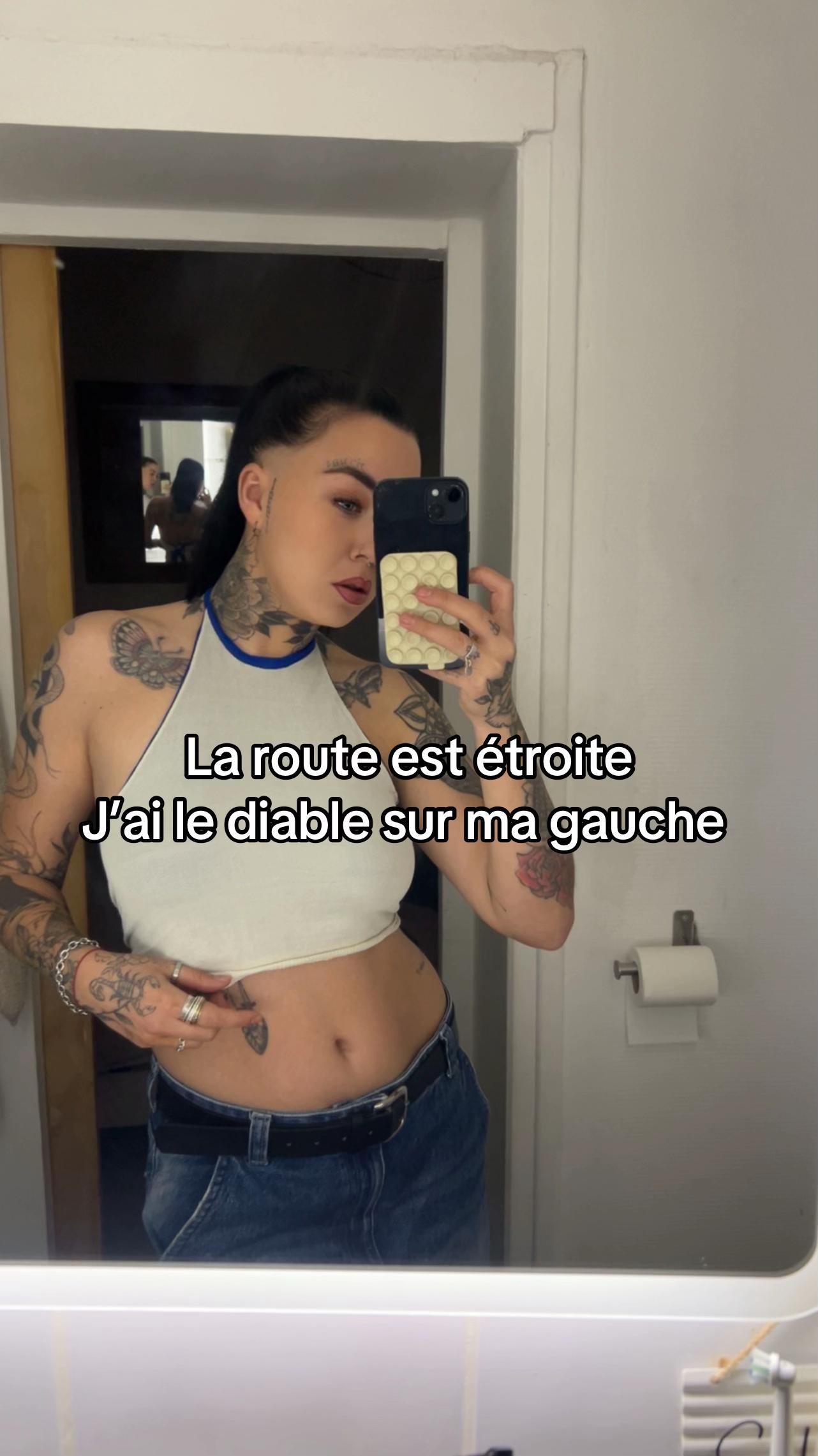 @Jade Mure