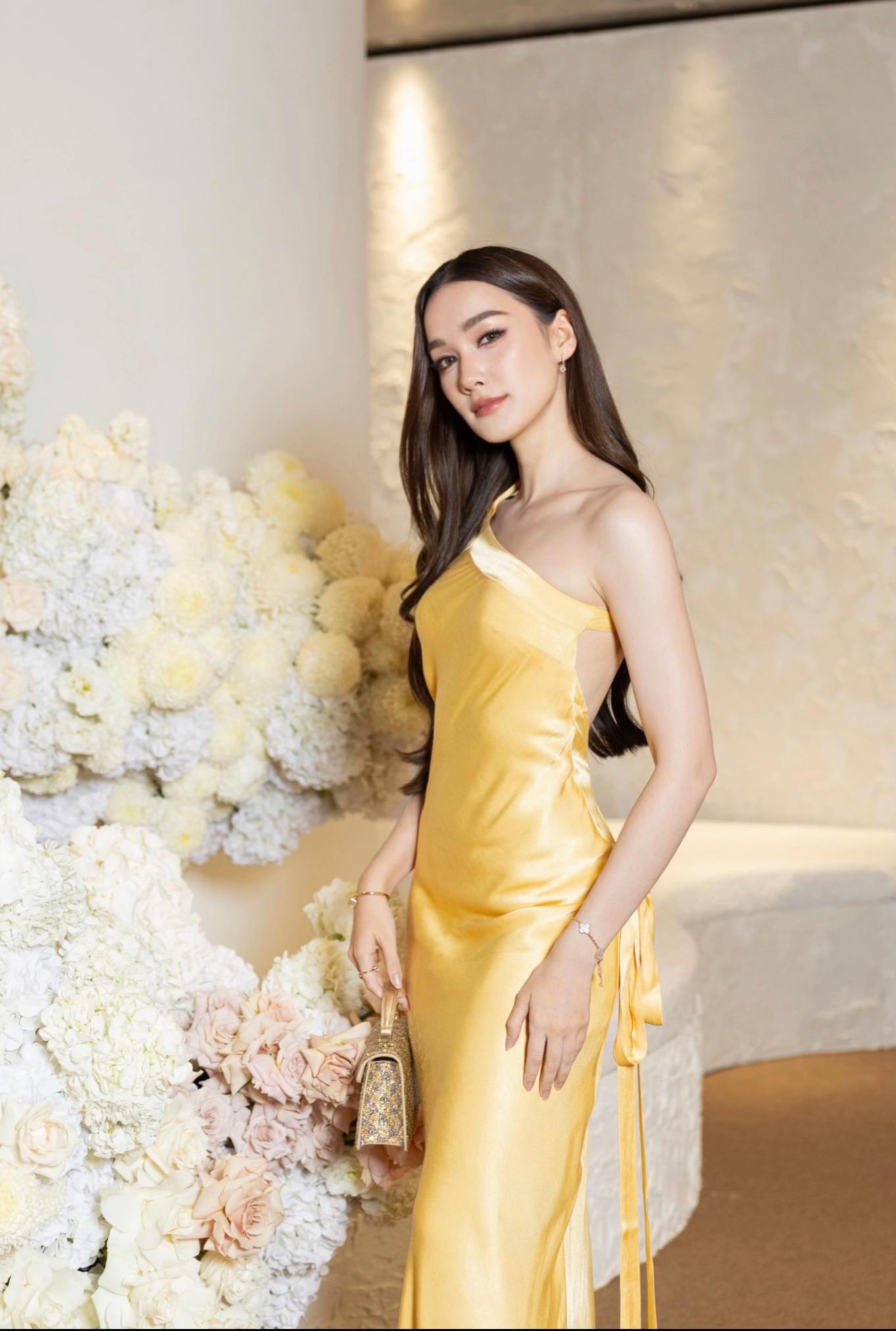 @Diana Flipo | เดียร์น่า