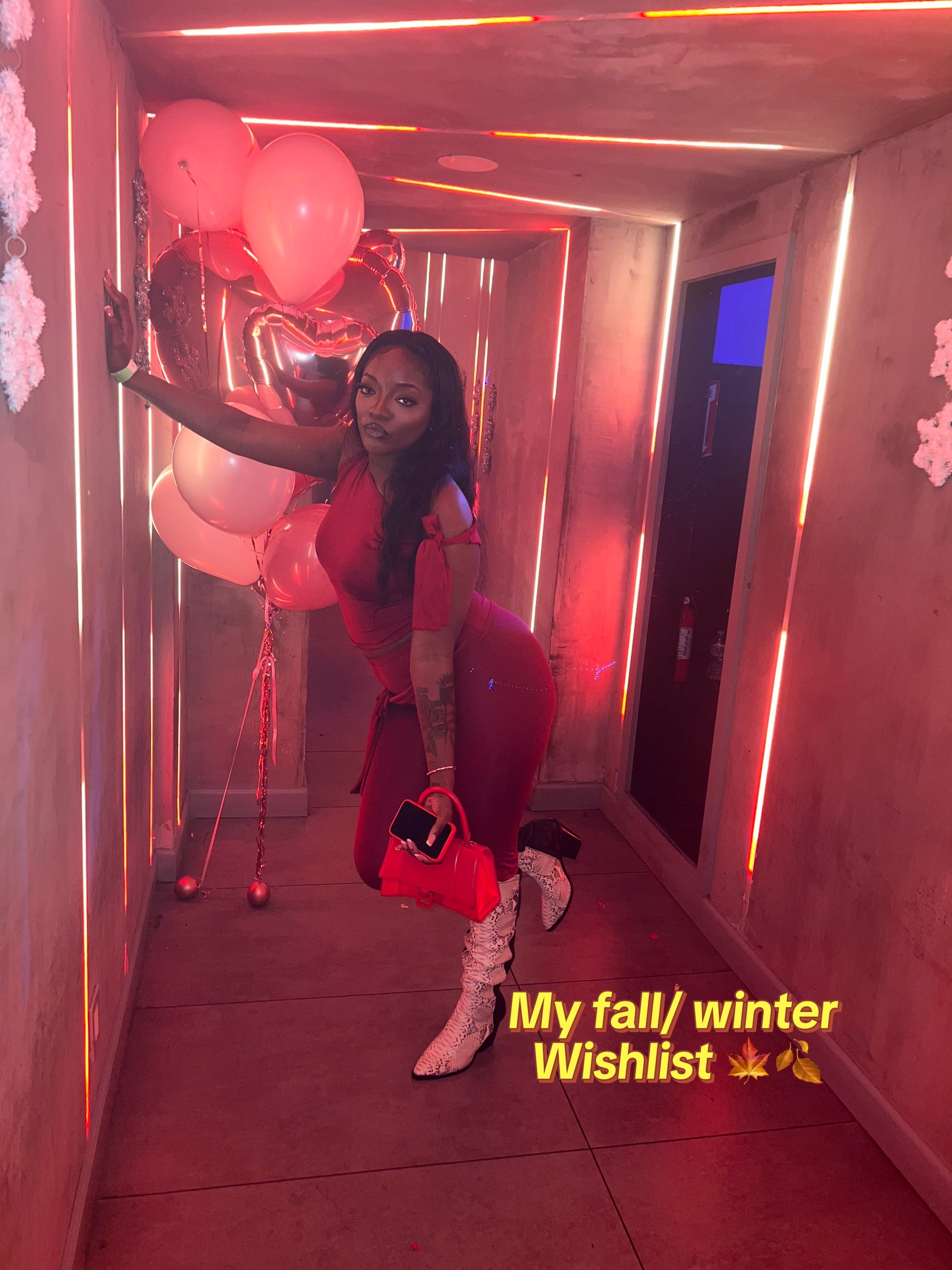 @Moniqueee_