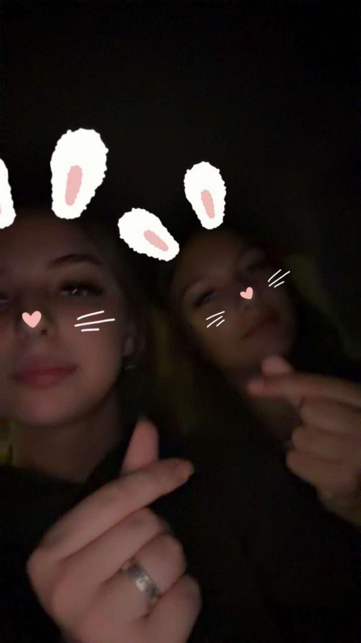 @evelinas_.
