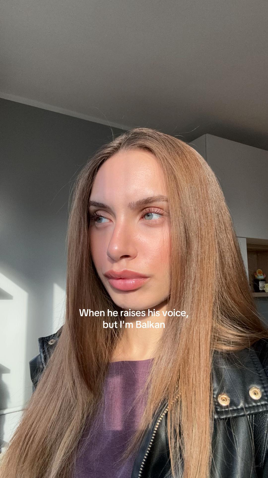 @Eżem