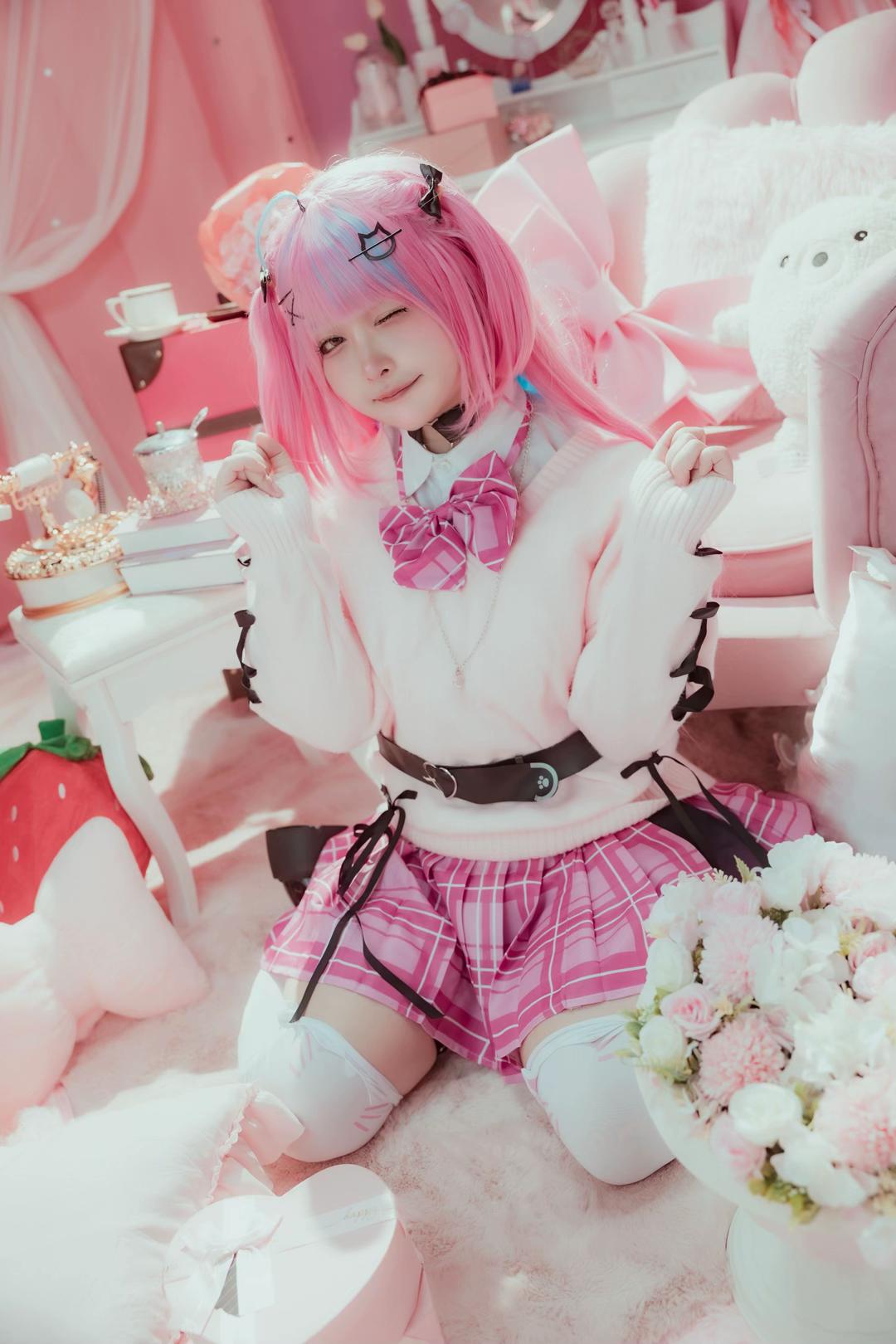 @かなで