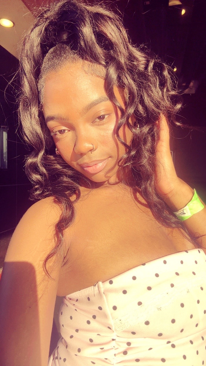 @sostunna