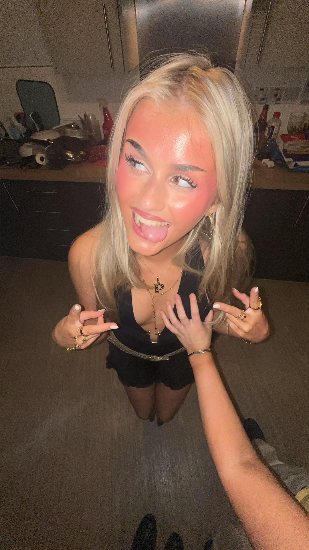@flat_c16