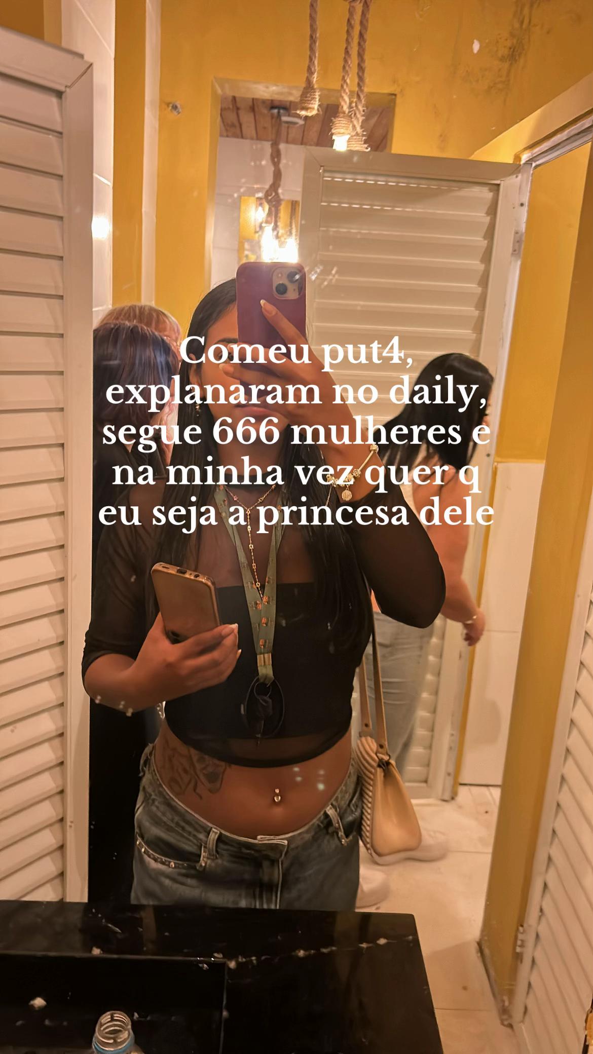@Julia Mendes