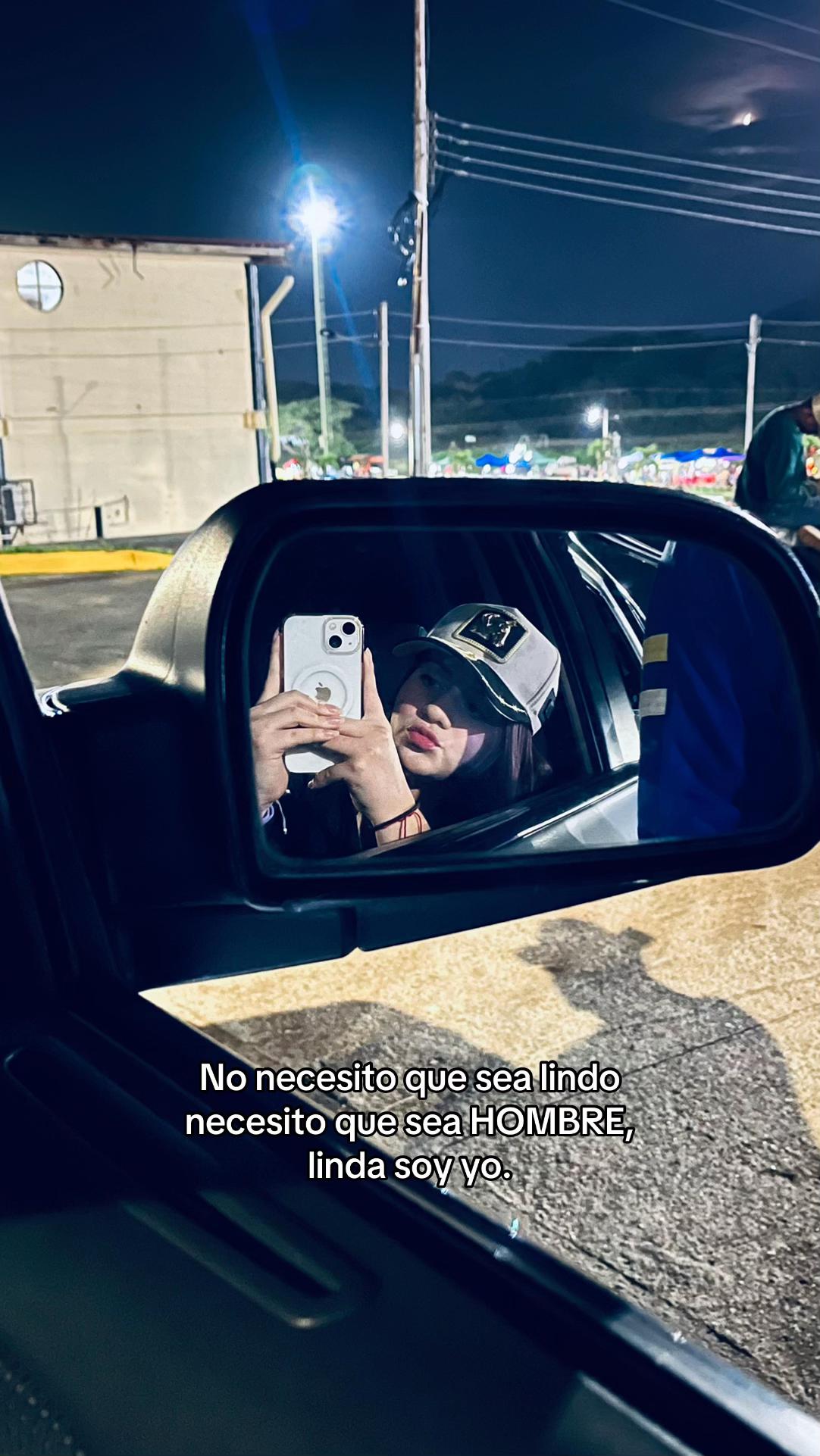 @LuΩ°🤠