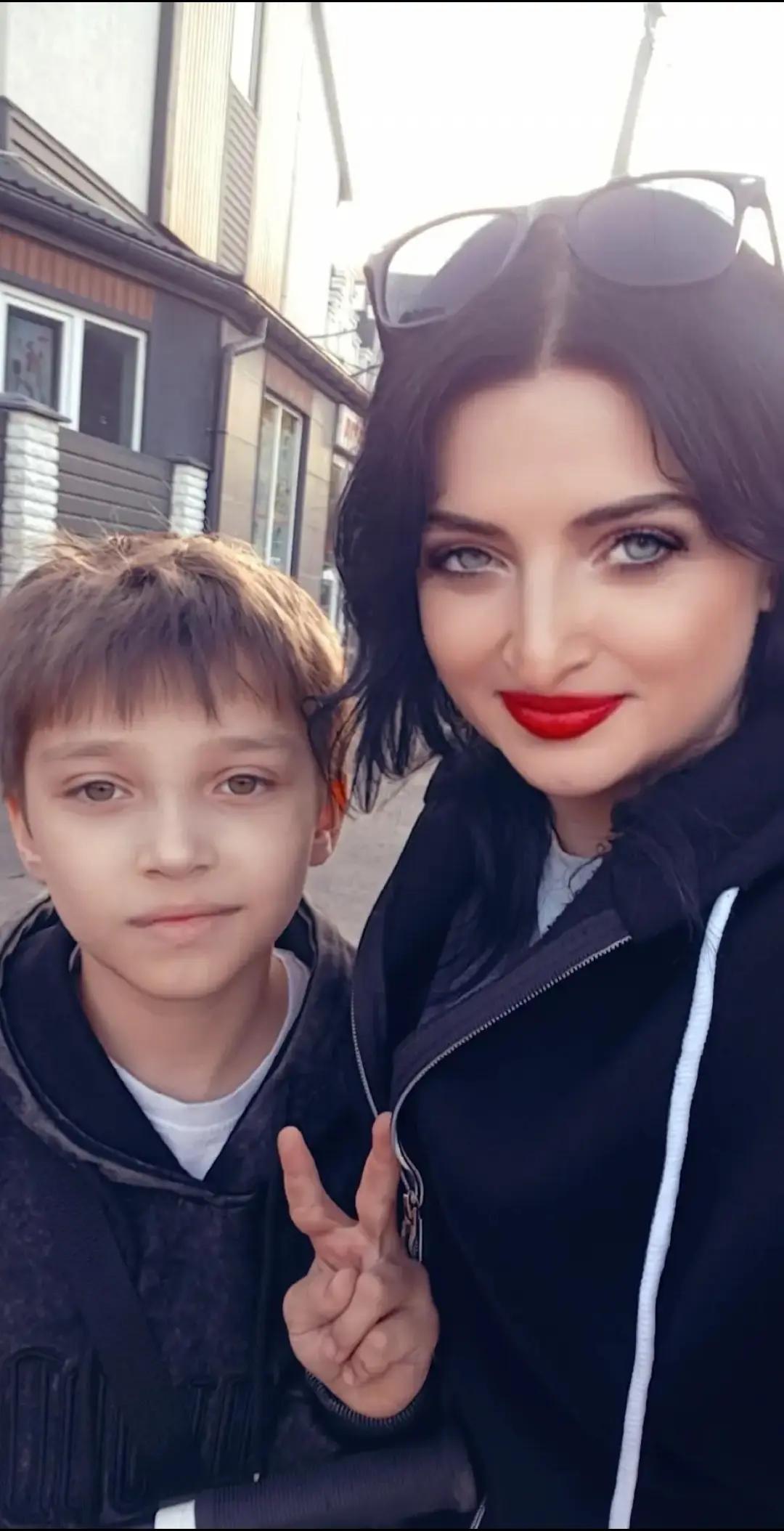 @Marishka