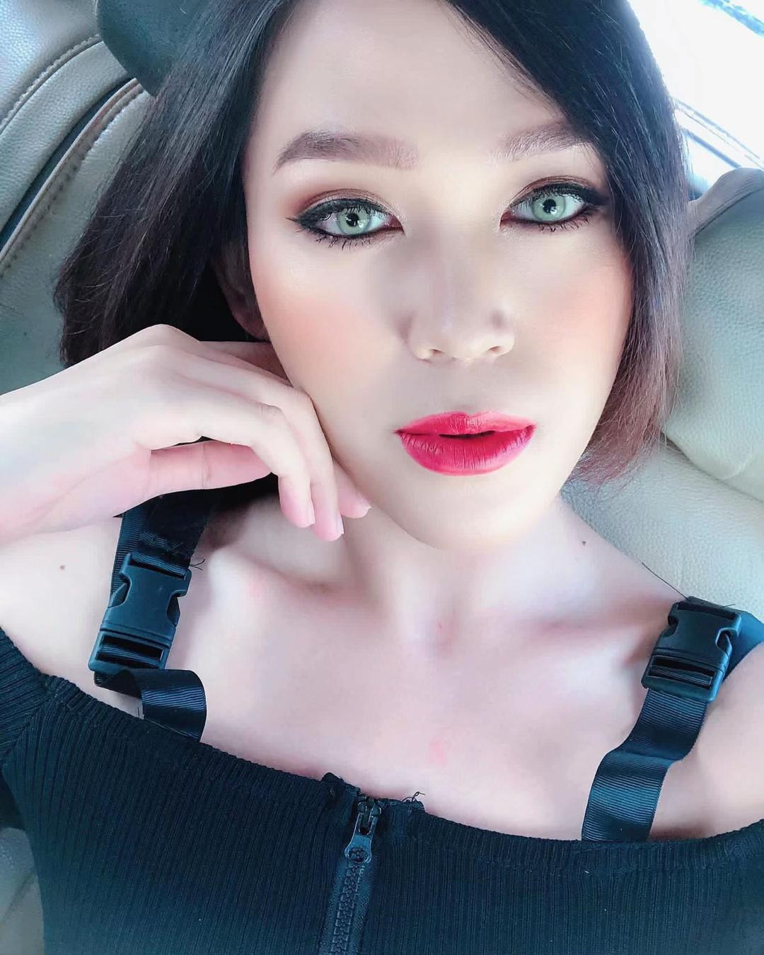 @Sakura