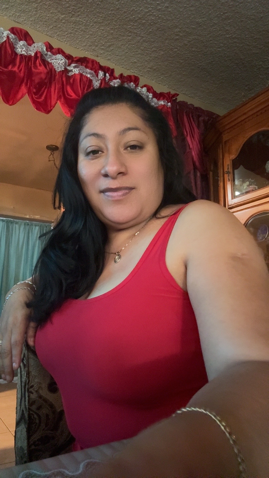@Lupita G Navarro 🌹🌹