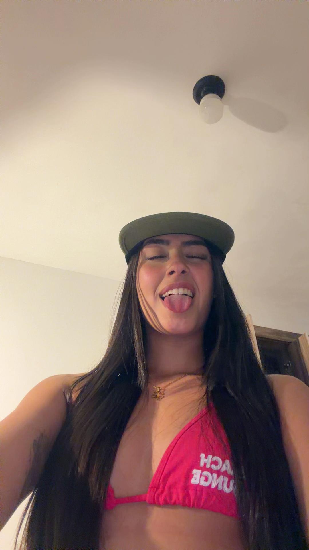 @Thaina Santos 𓆉