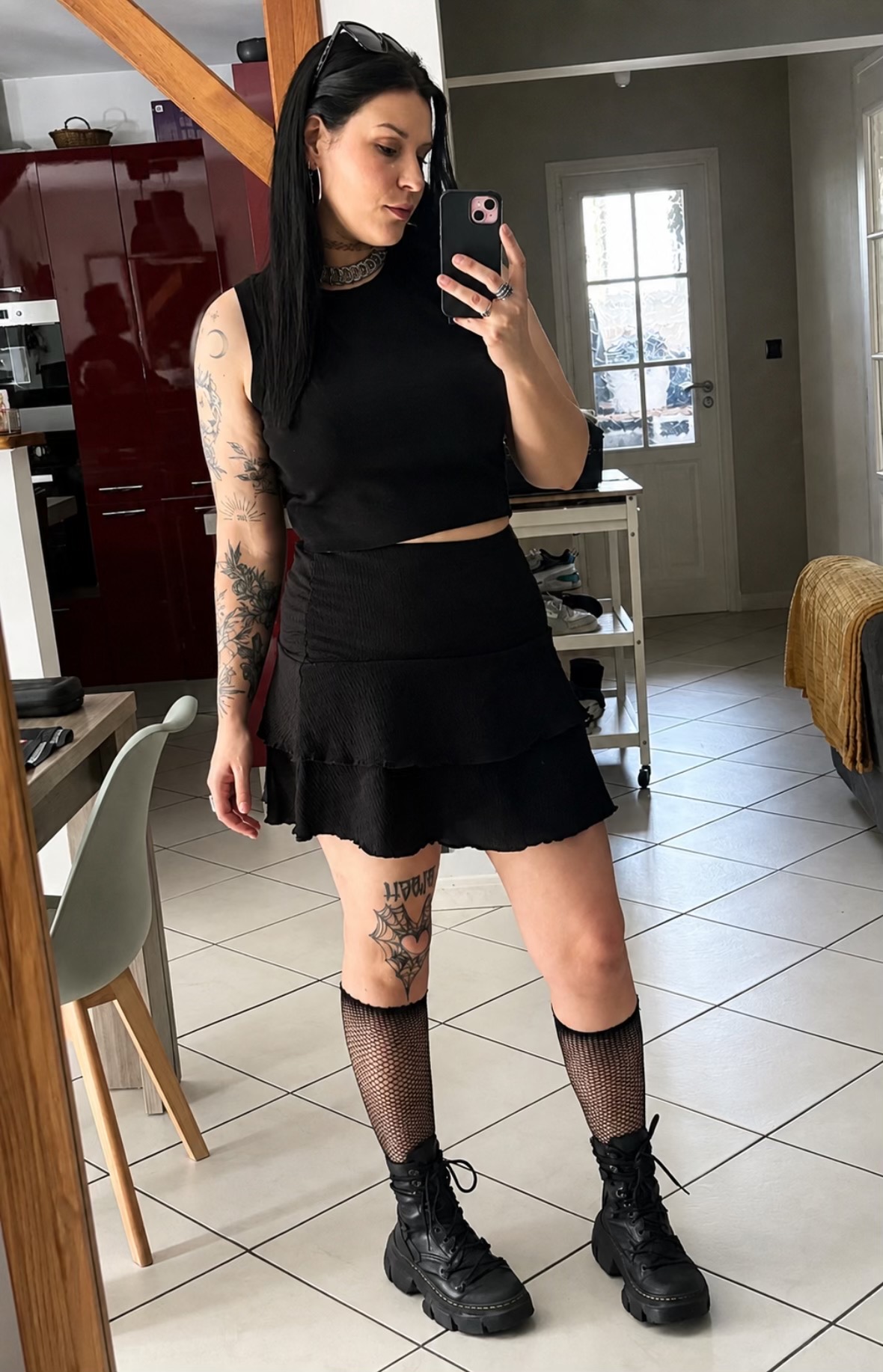 @𝕬𝖑𝖊𝖝𝖆𝖓𝖉𝖗𝖆 🖤†
