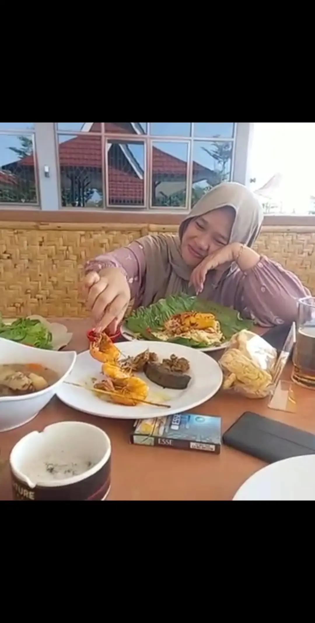 @Senja