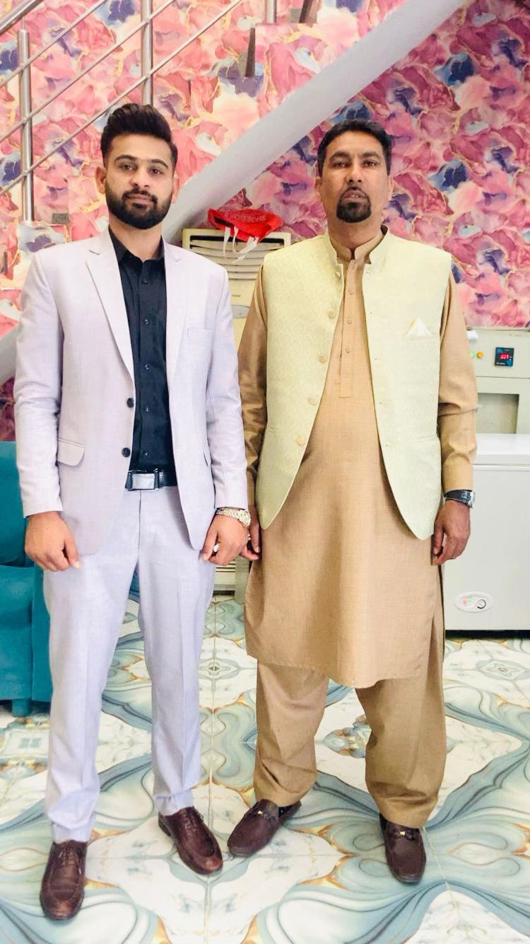 @raja_zari