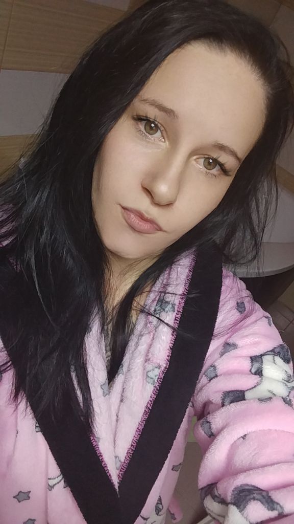 @Zsanett.777.