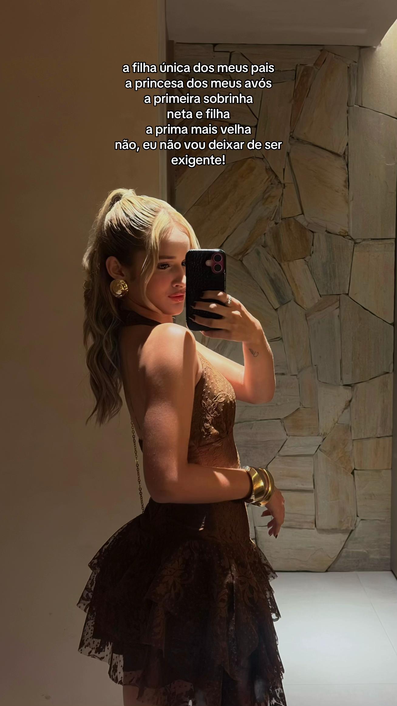 @Gabriely Jucá