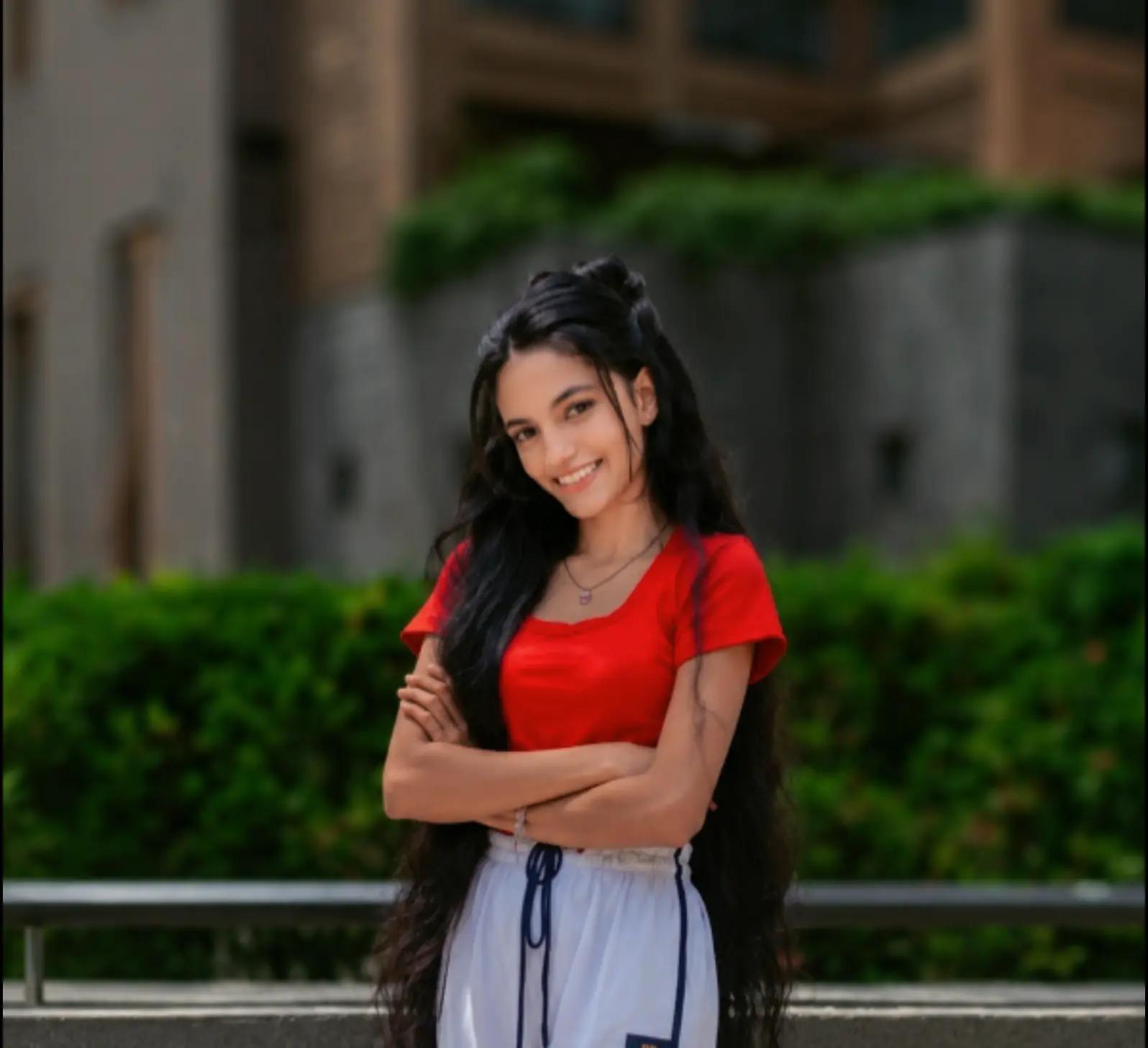 @𝐛𝐚𝐭𝐭𝐢 '𝐭𝐭_👀🍓
