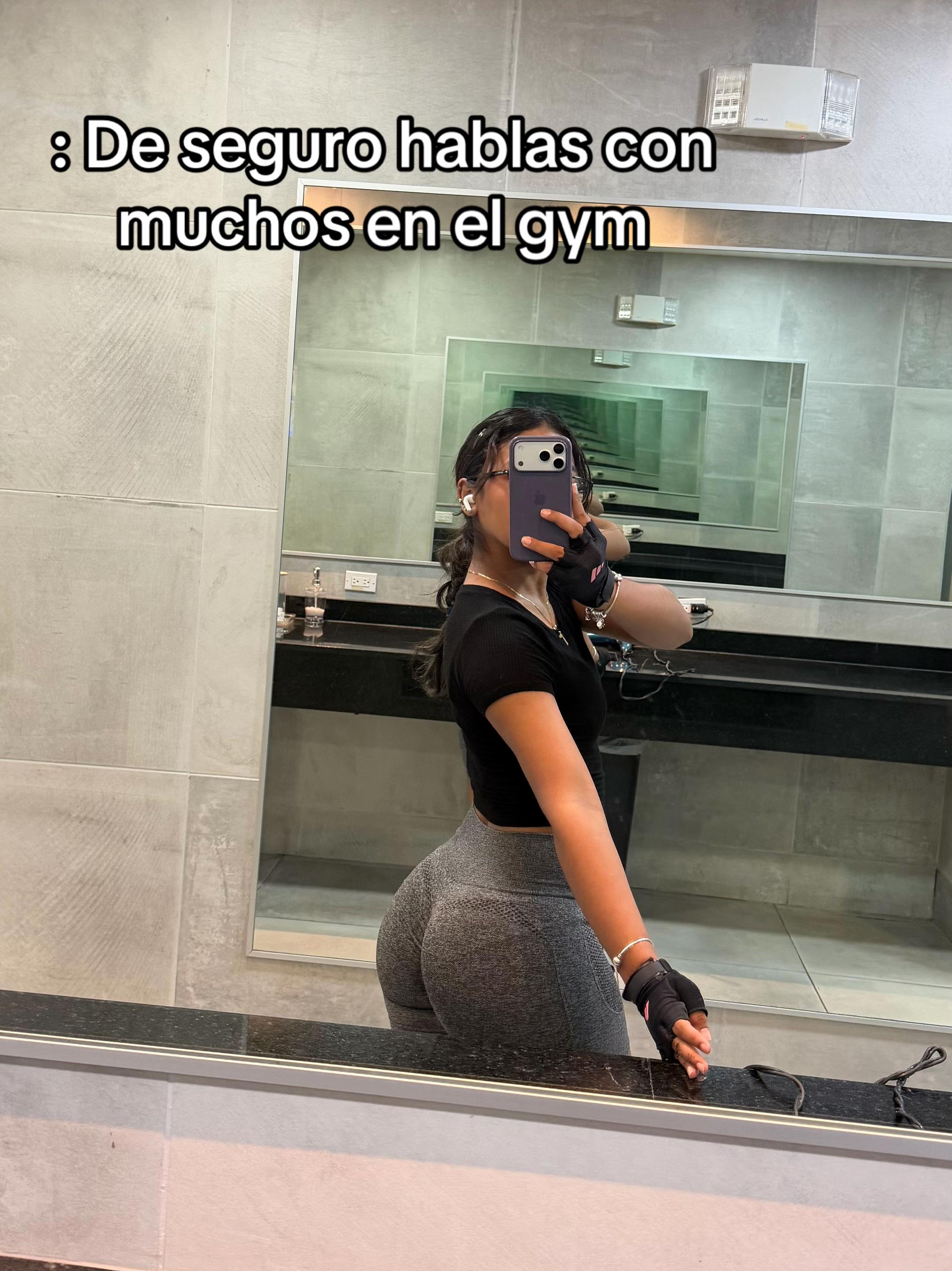 @Ale👻