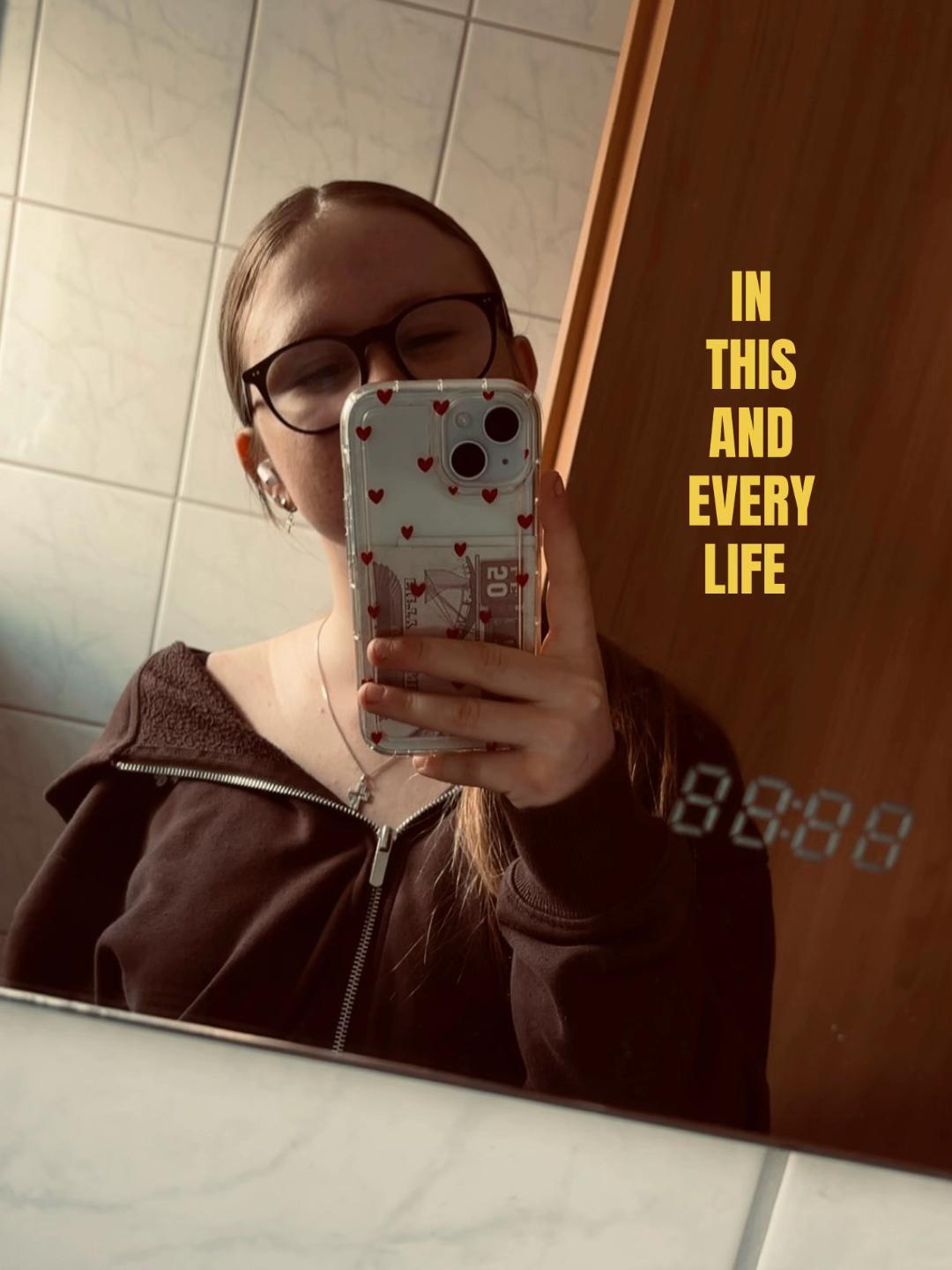 @𝘍𝘪𝘯𝘫𝘢 🪐