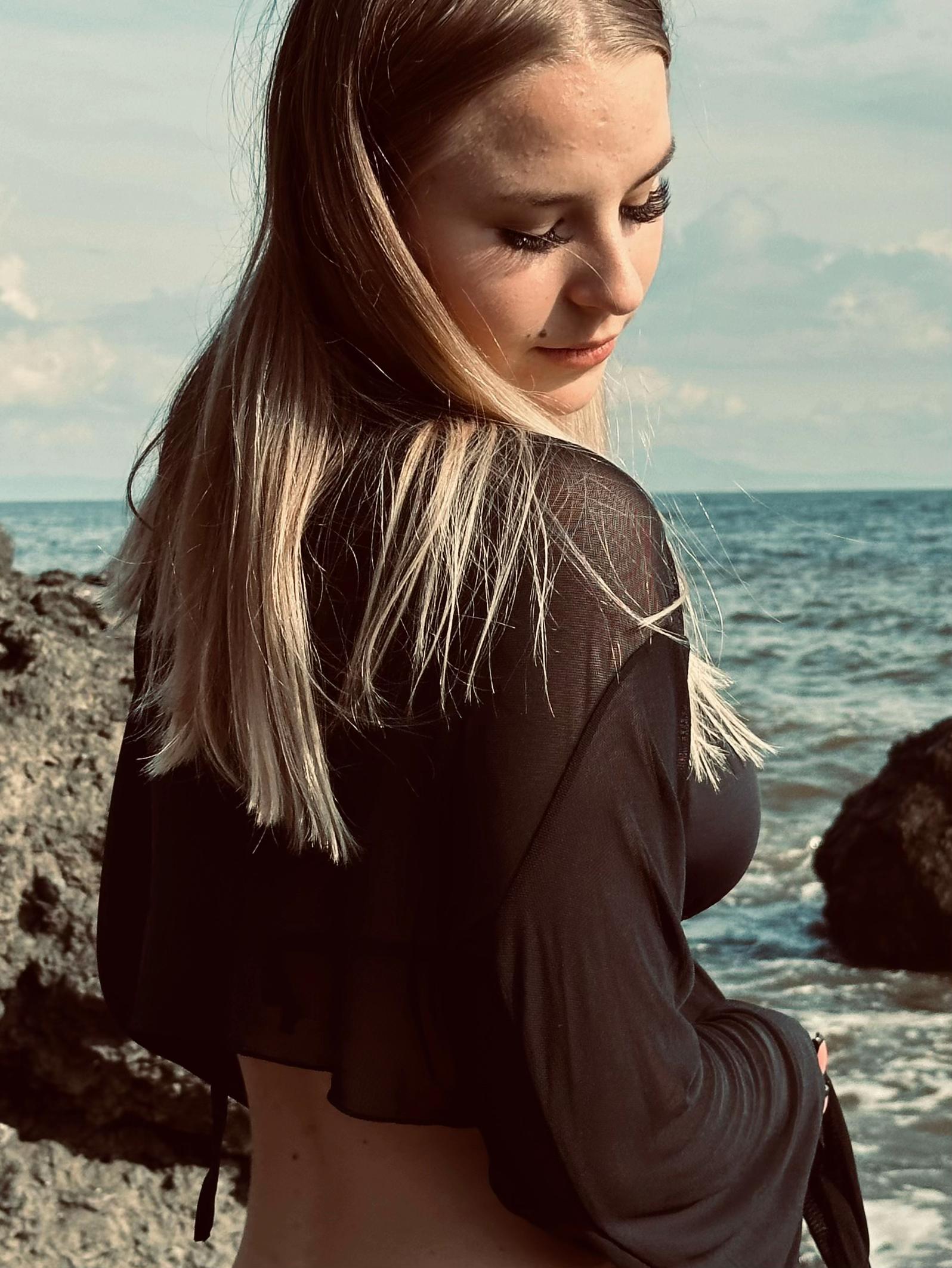 @истеричка