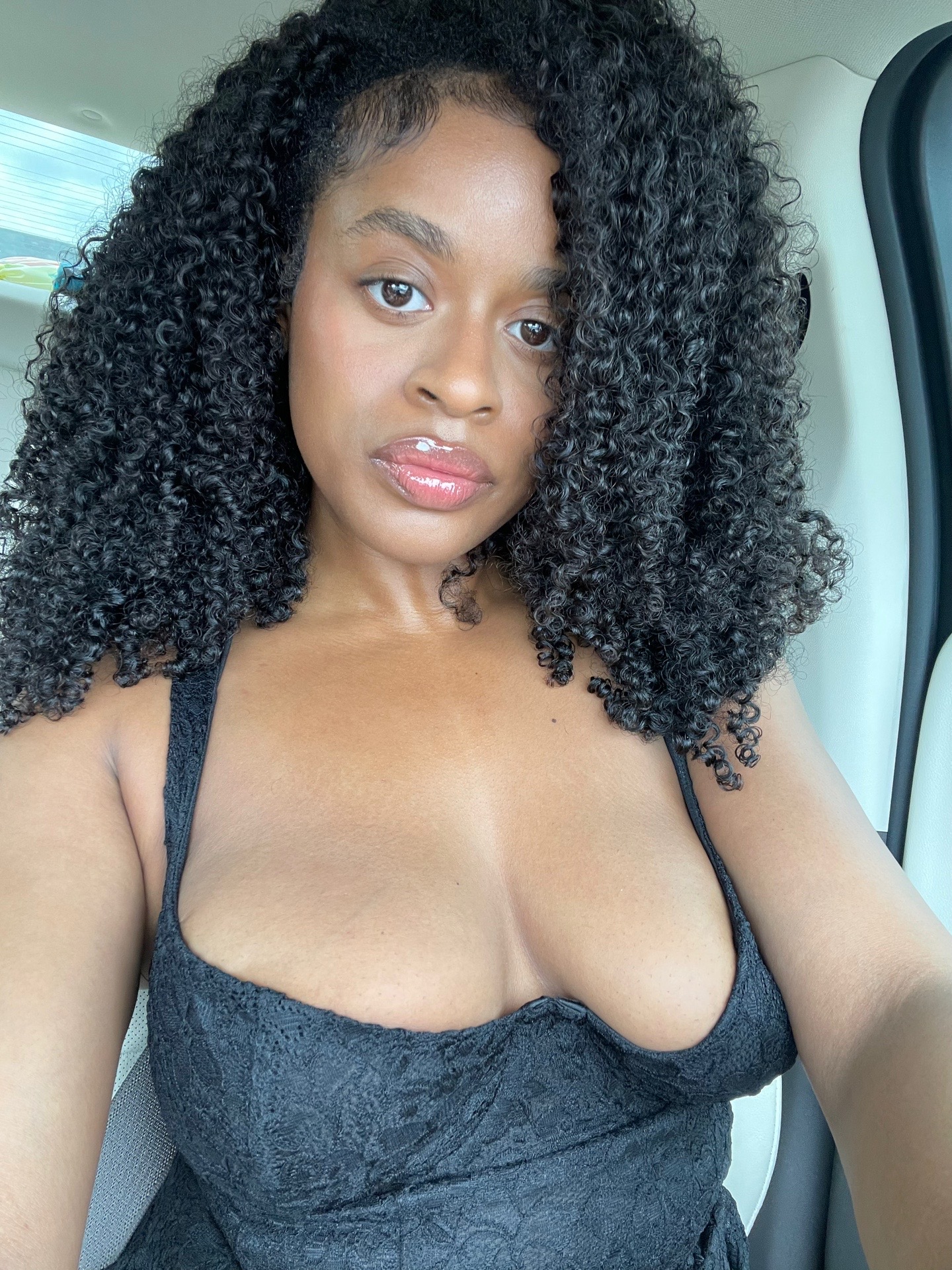 @So.Lana