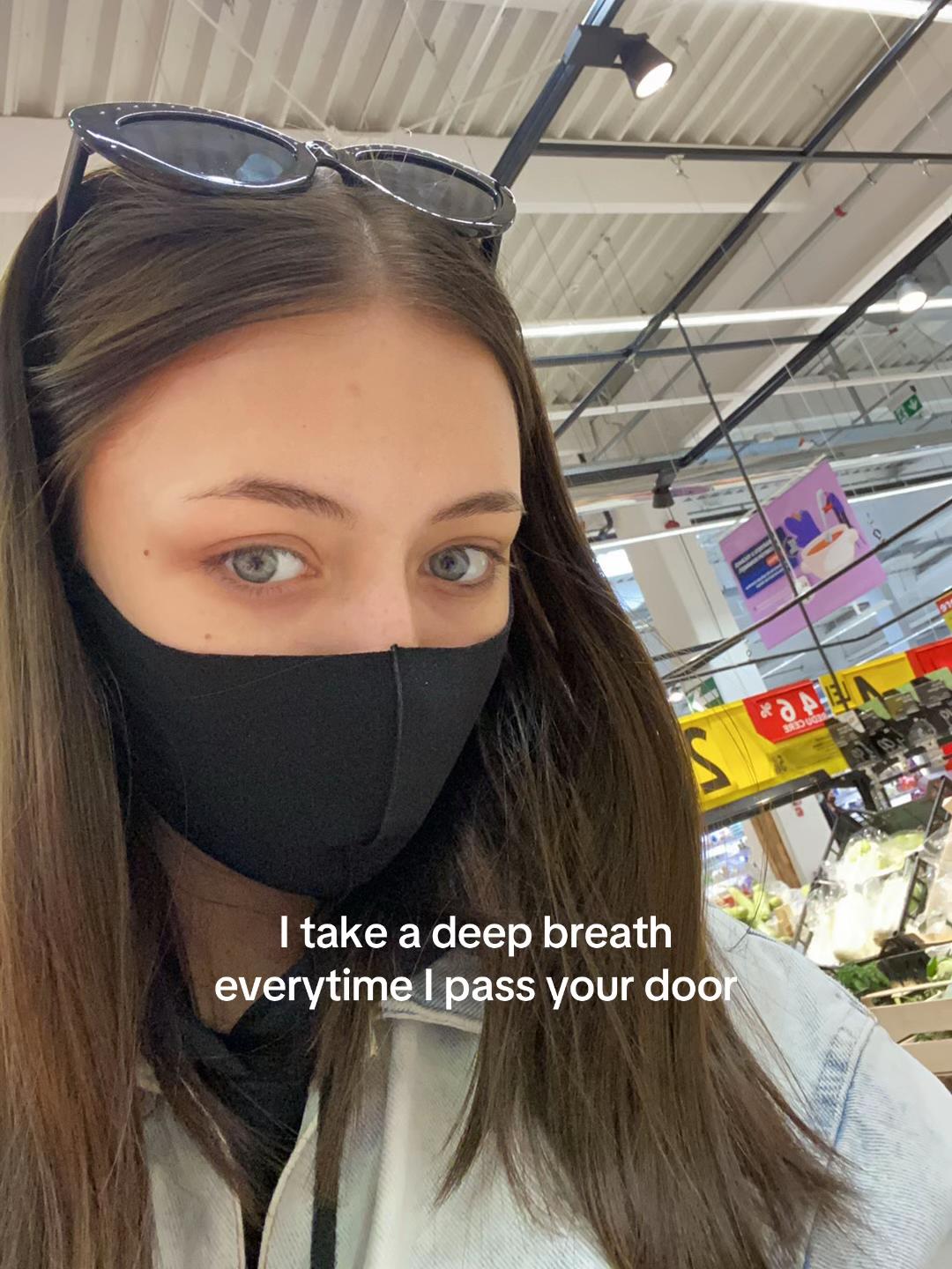 @Roxana