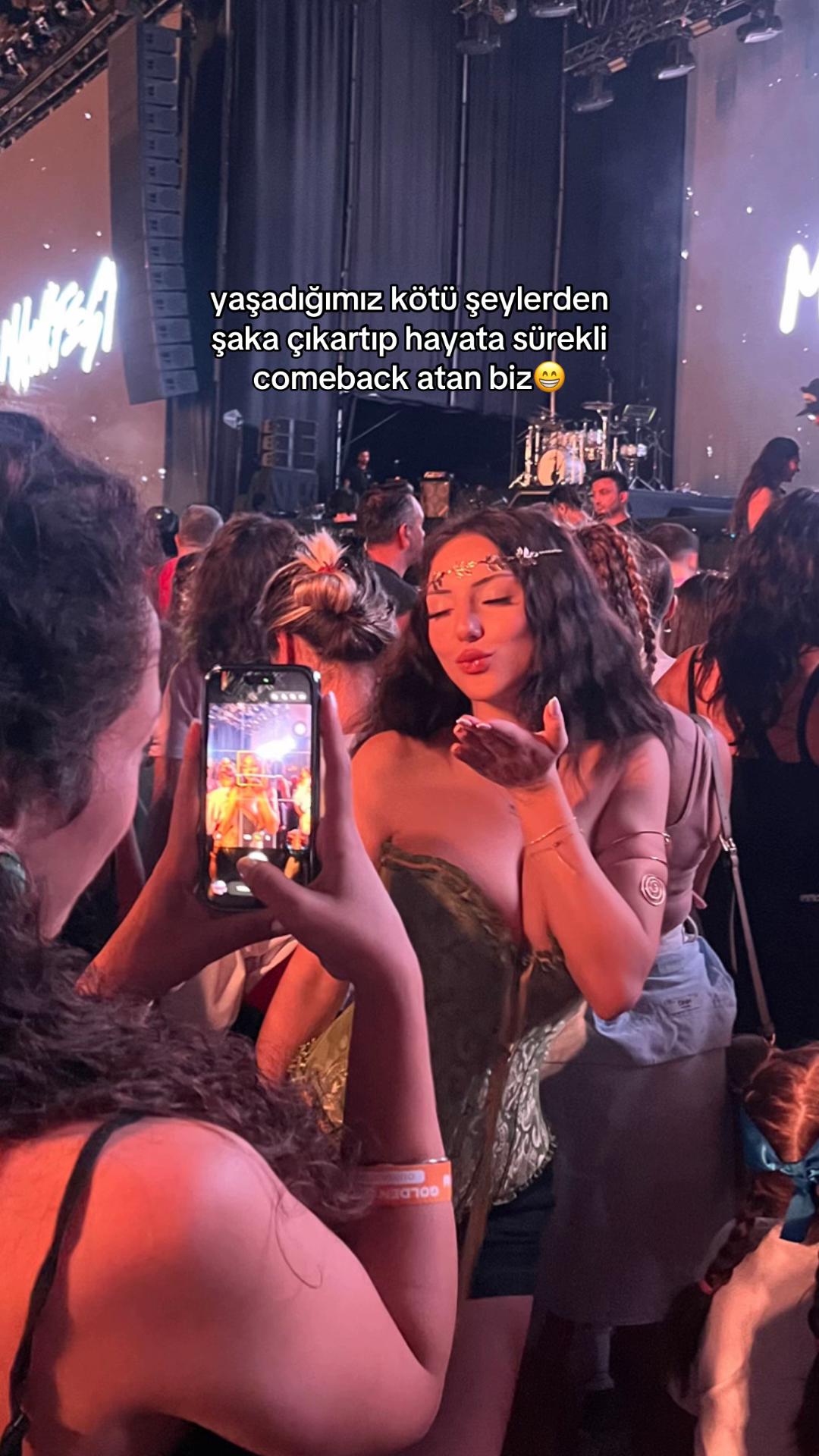 @Aleyna