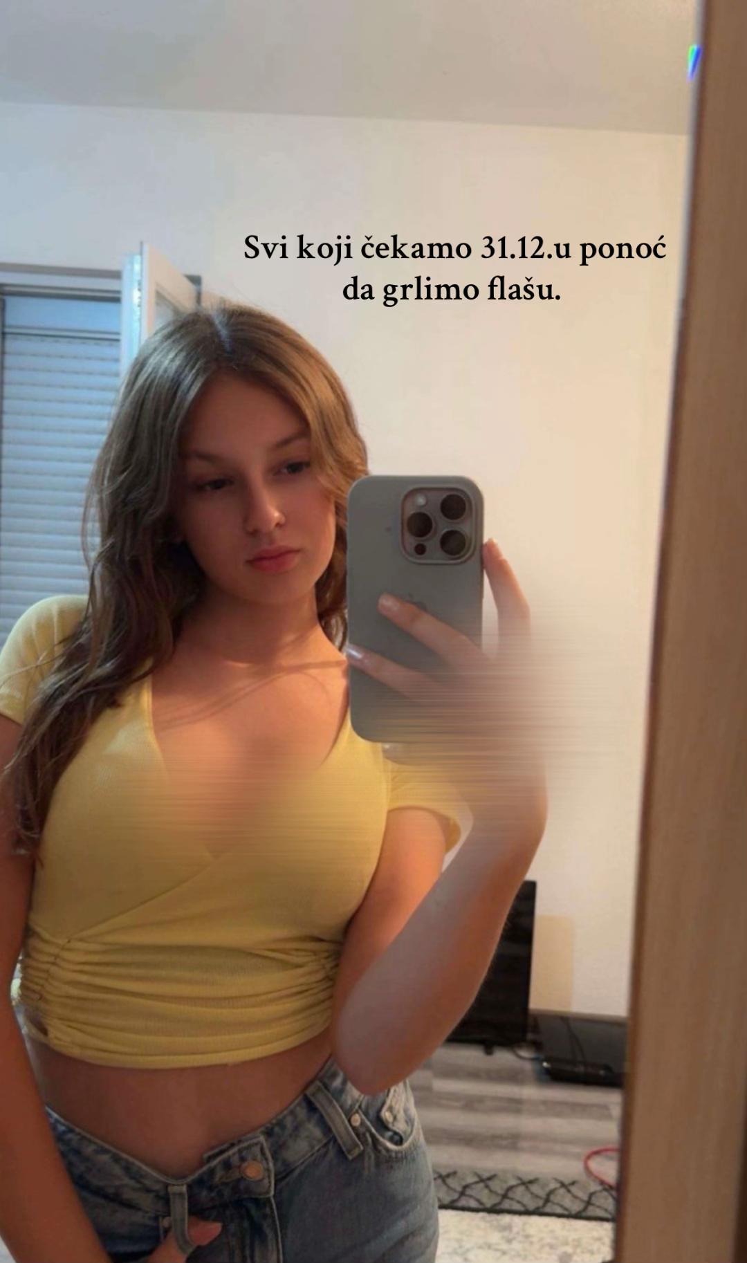 @⚜️