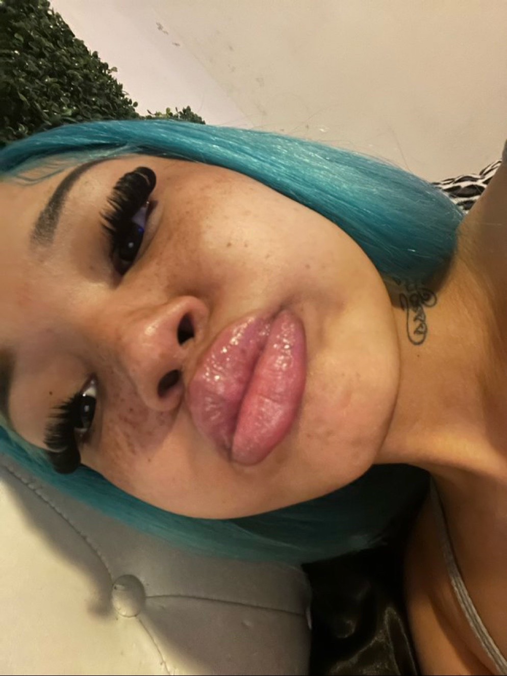 @lip