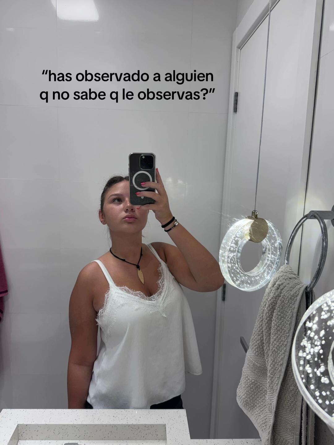 @rreeenaaa_