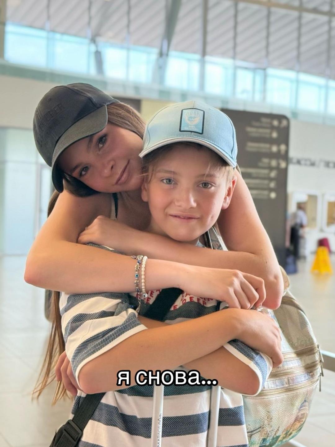 @moonsis