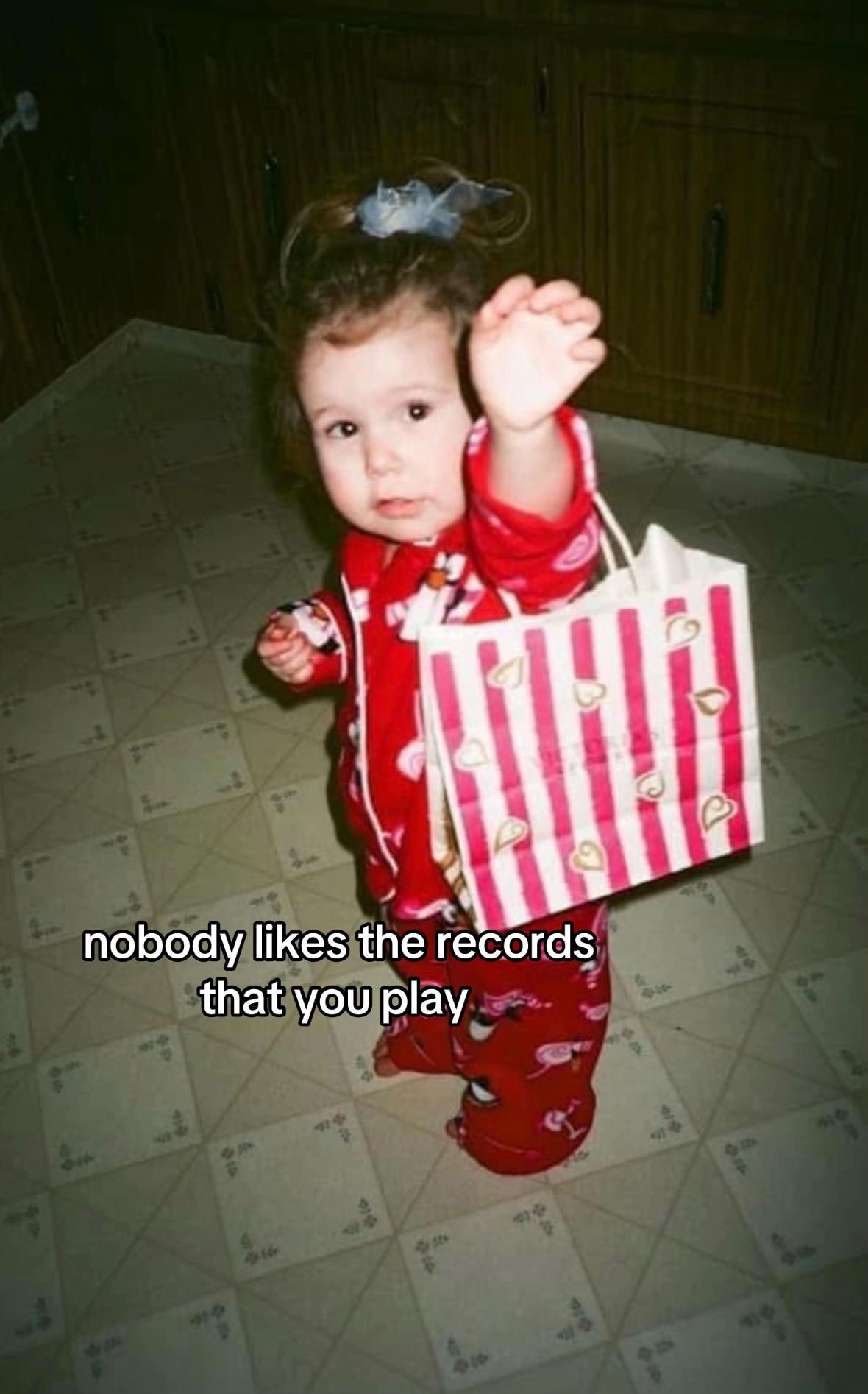 @Flix the Clown