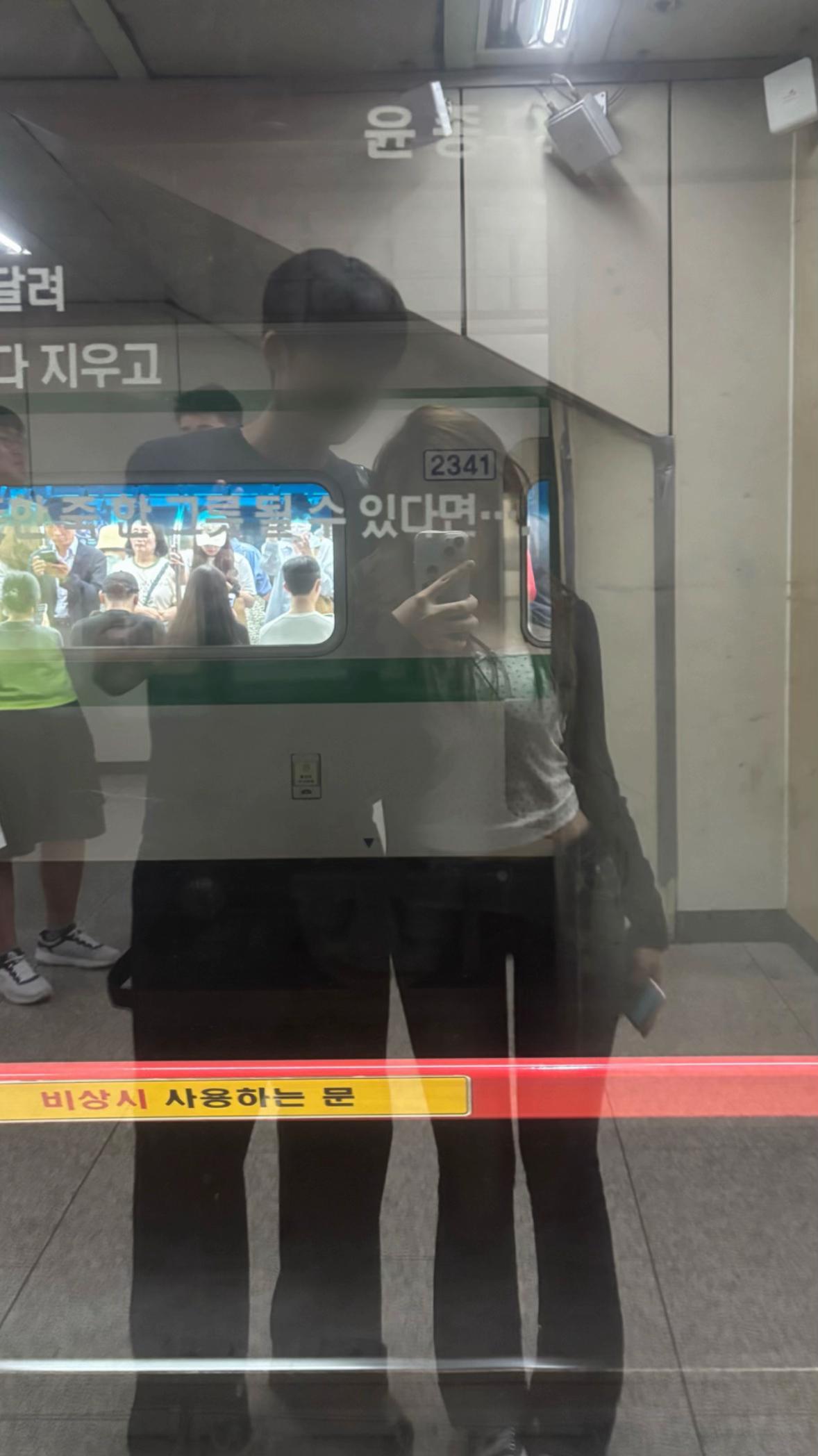 @시현