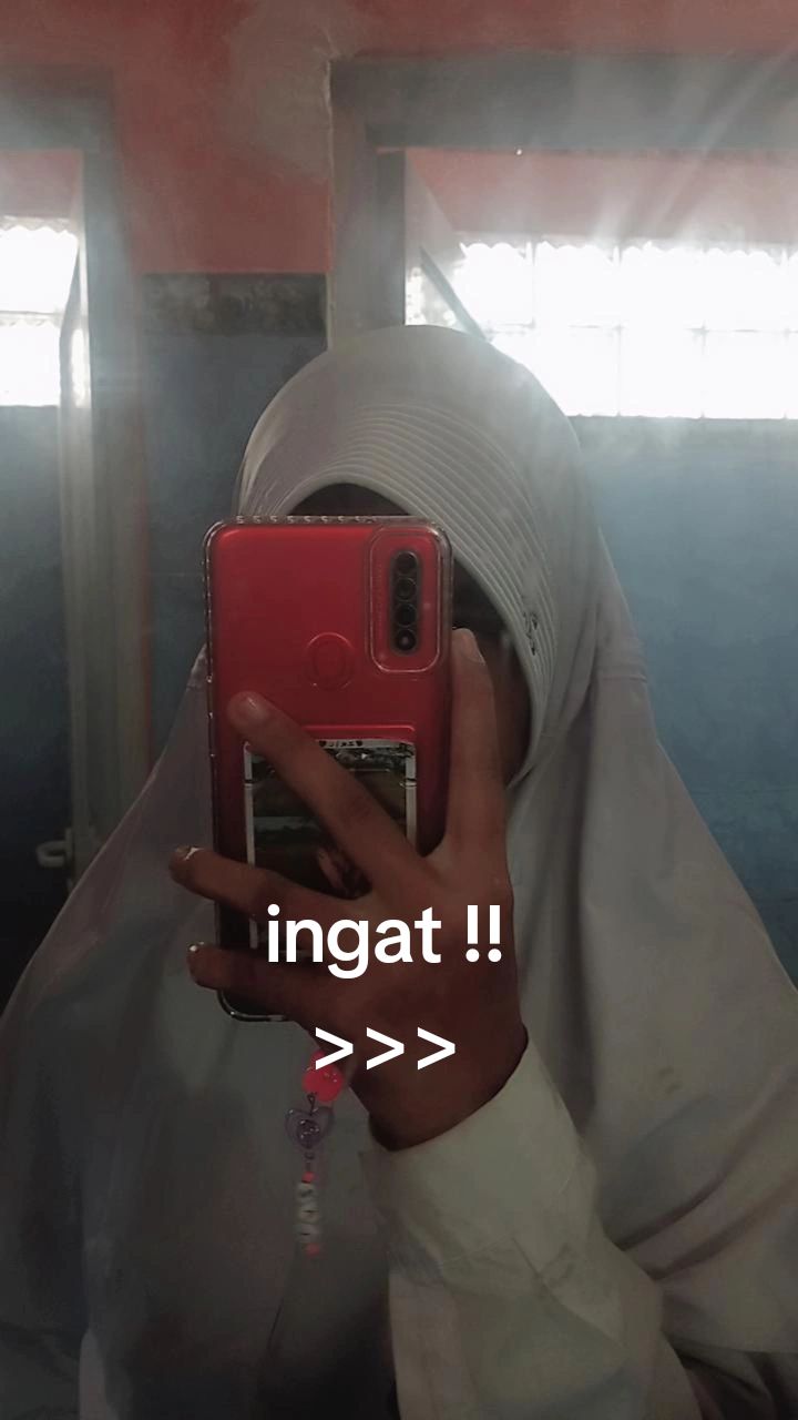 @zahra ☁️✨