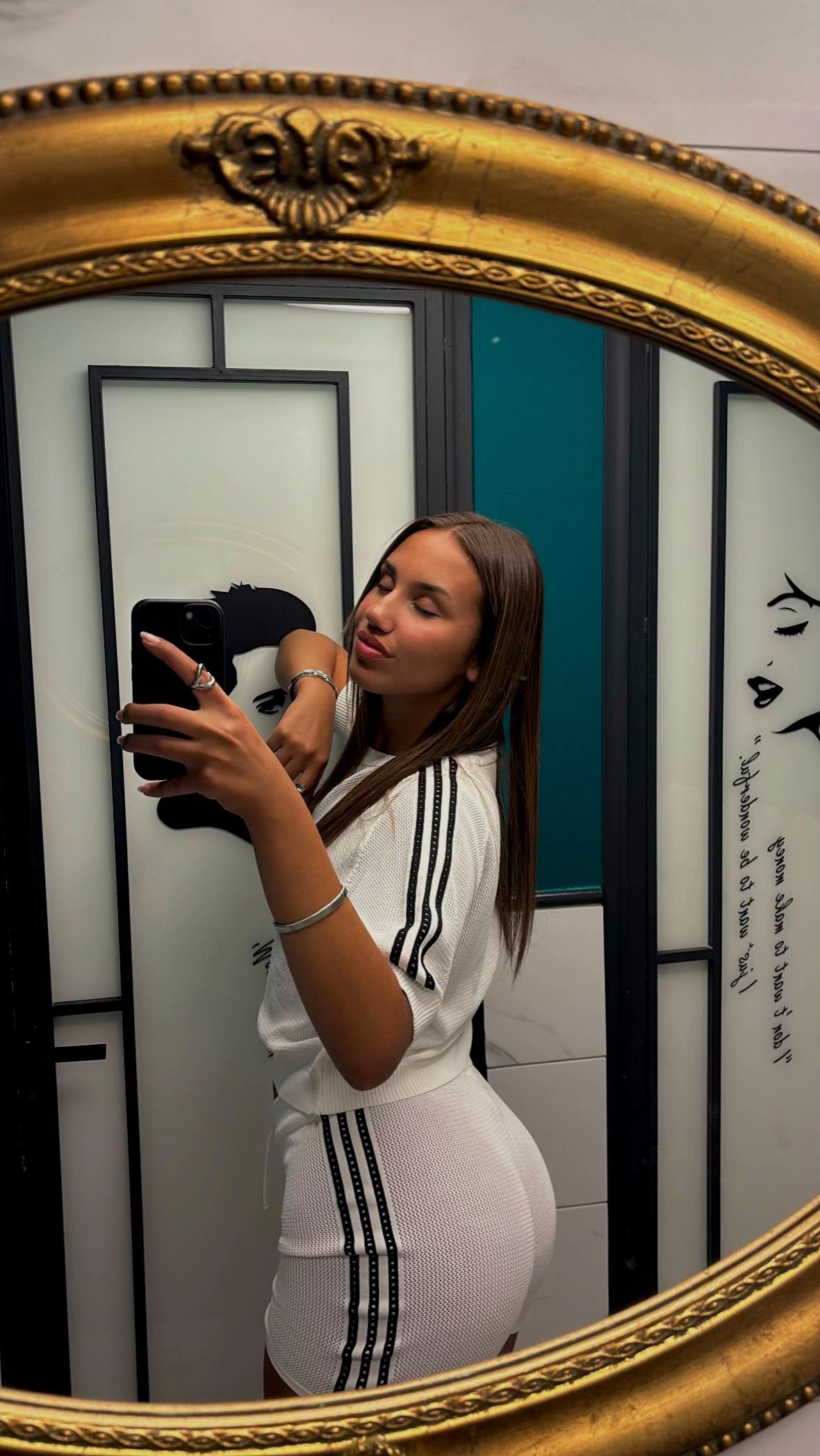 @Roumpeidoyy