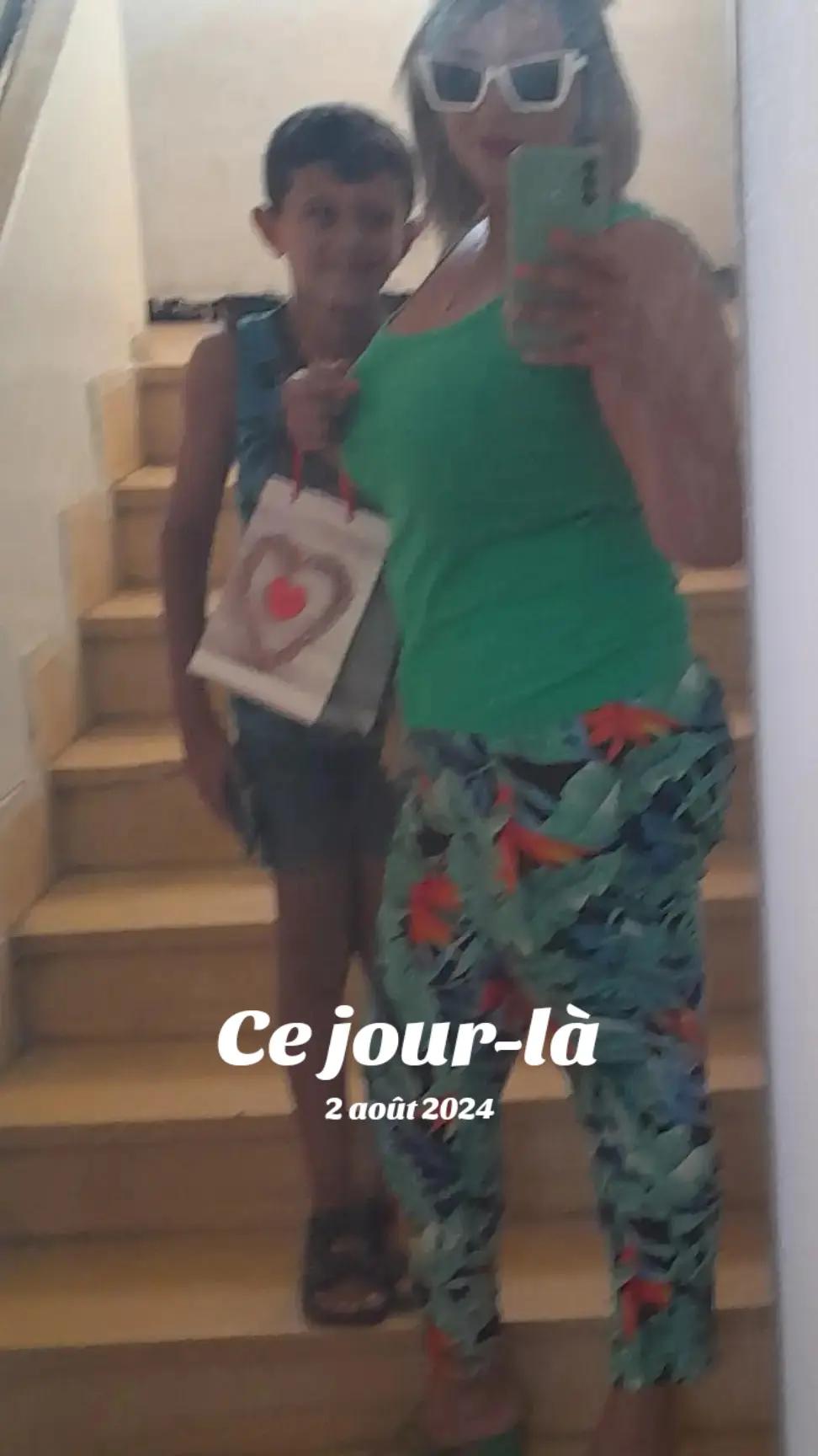 @In&egrave;s dridi