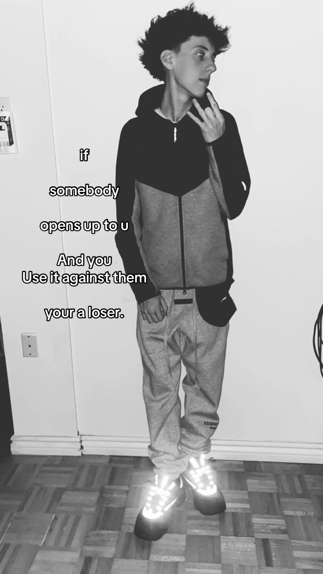 @Cayden™️