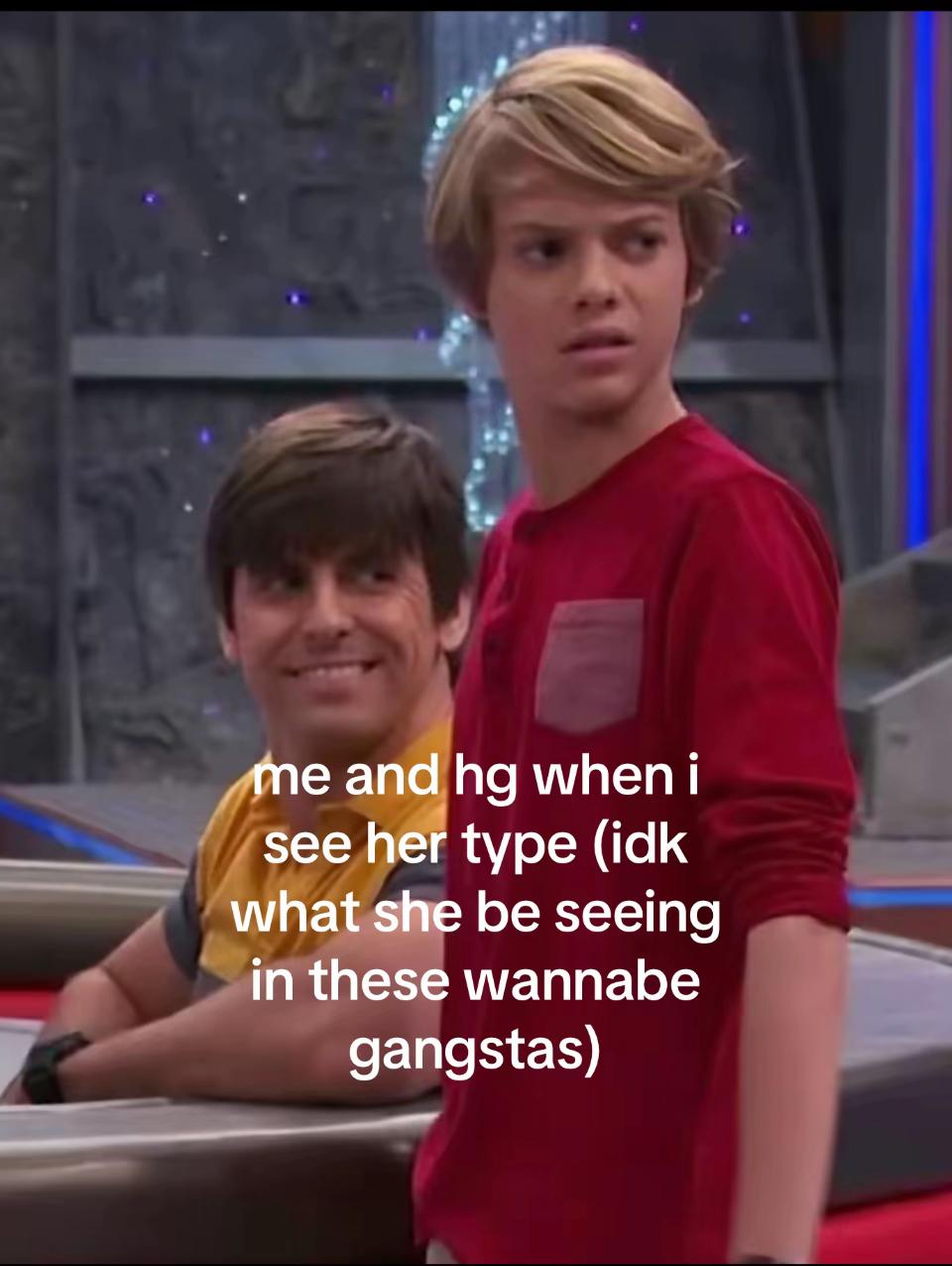 @🤦🏽♀️