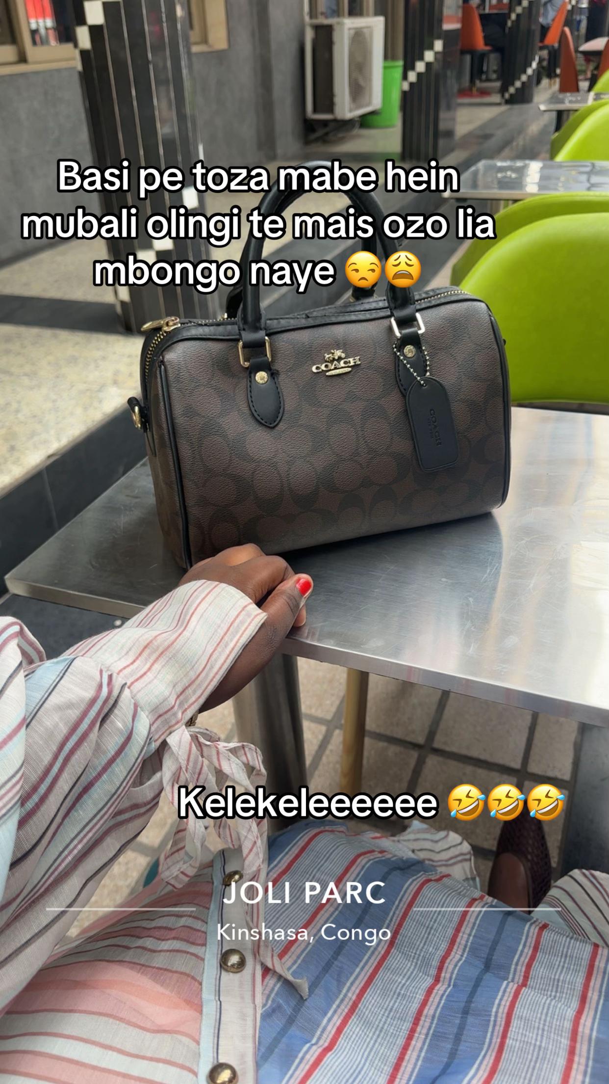@Ak🧬🤍🧸🇨🇩