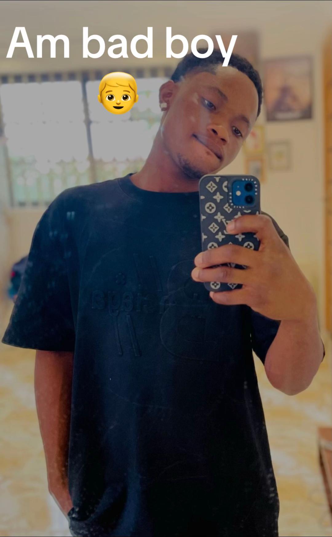 @✅💕tee 🇱🇷🇲🇾lover💕✅🇬🇭