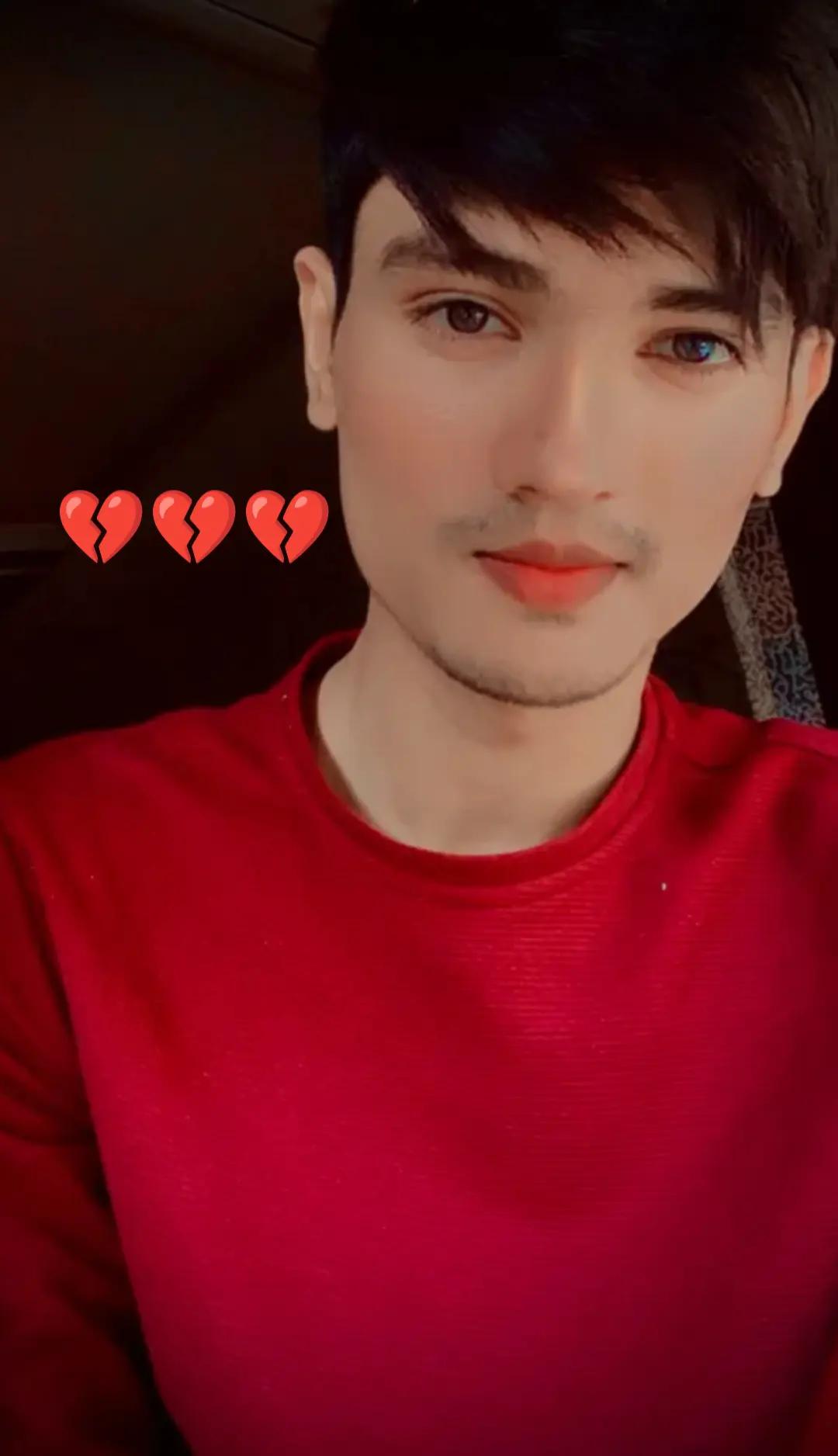 @🤌🏻 ⃝  Romantic bacha ⃝💋