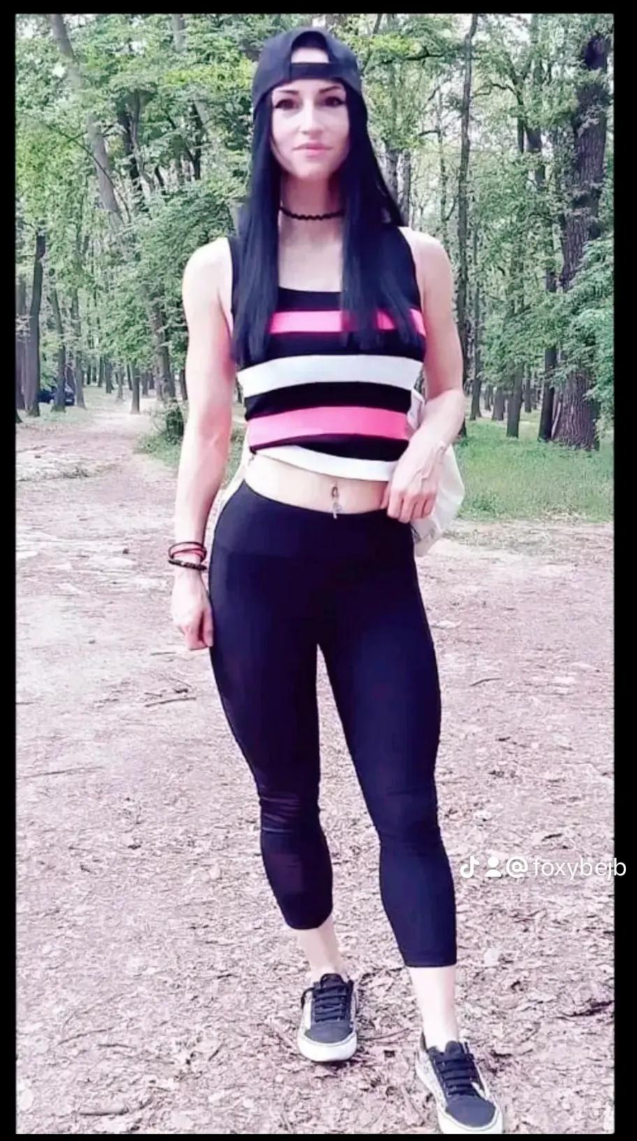 @🦊FoXy_Ananda👁️🌑🐻
