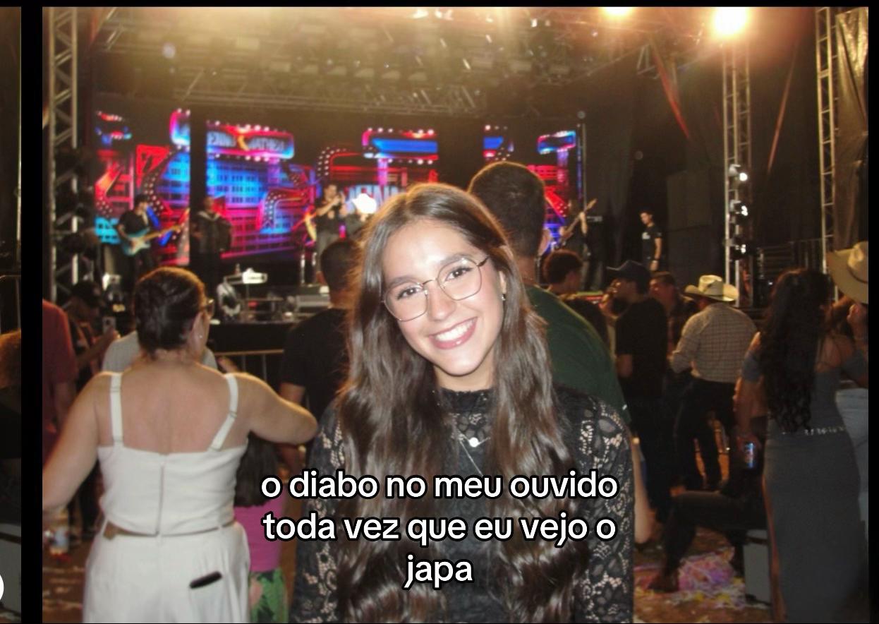 @Bia.