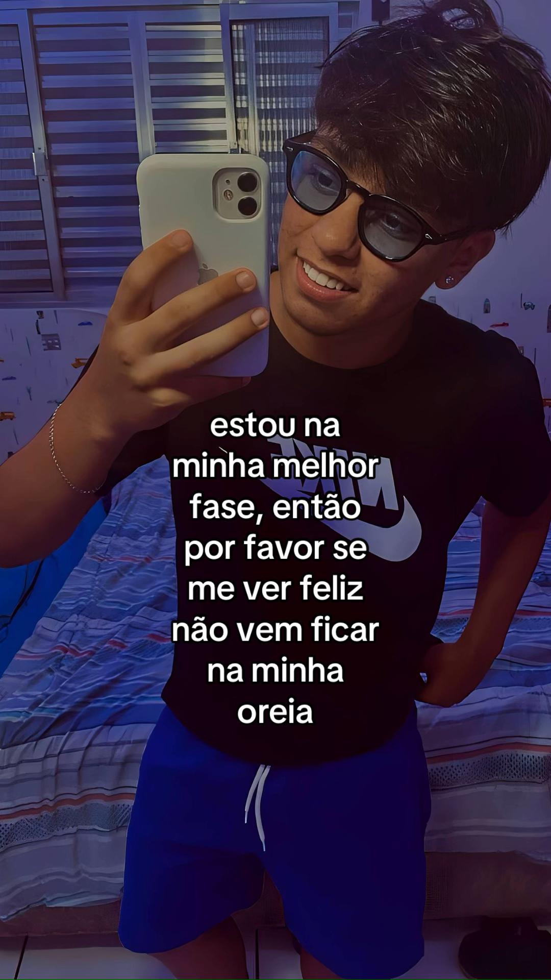 @๐๐๐ง๐ญ๐ข๐๐ ๐จ ๐ฝ