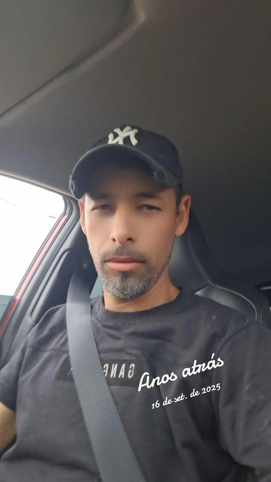 @Sandro
