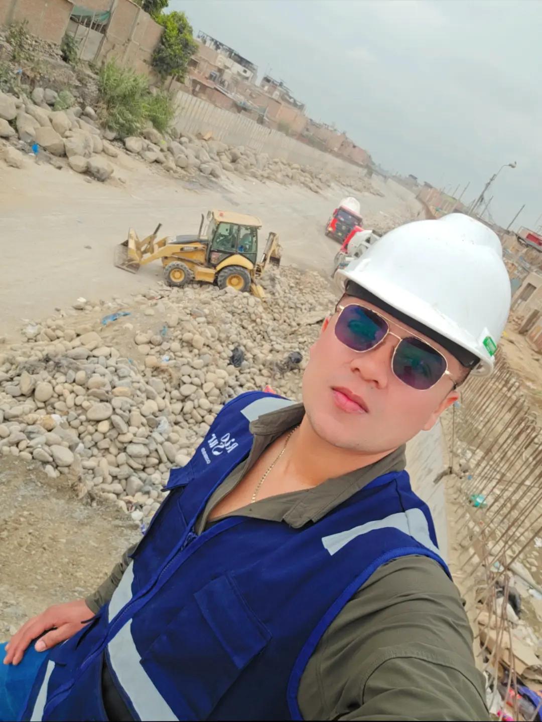 @Frank Martinez Huayl