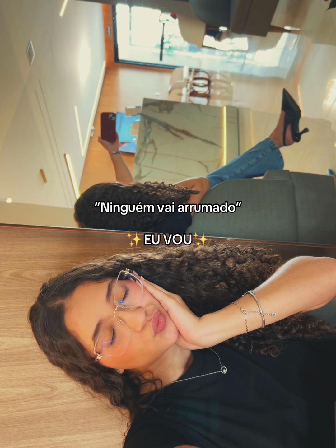 @natália